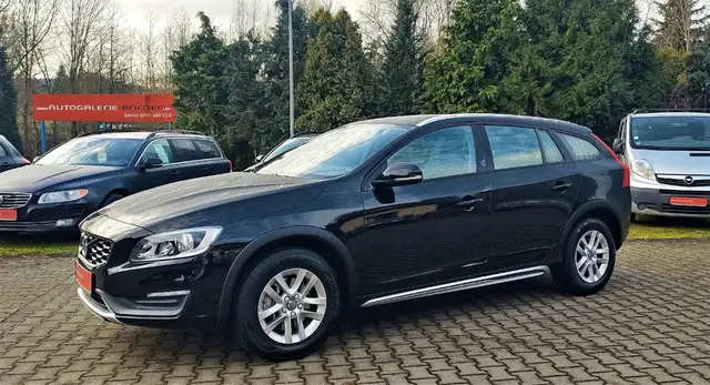 Volvo V60 Cross Country D3  Navigation  TÜV  Garantie