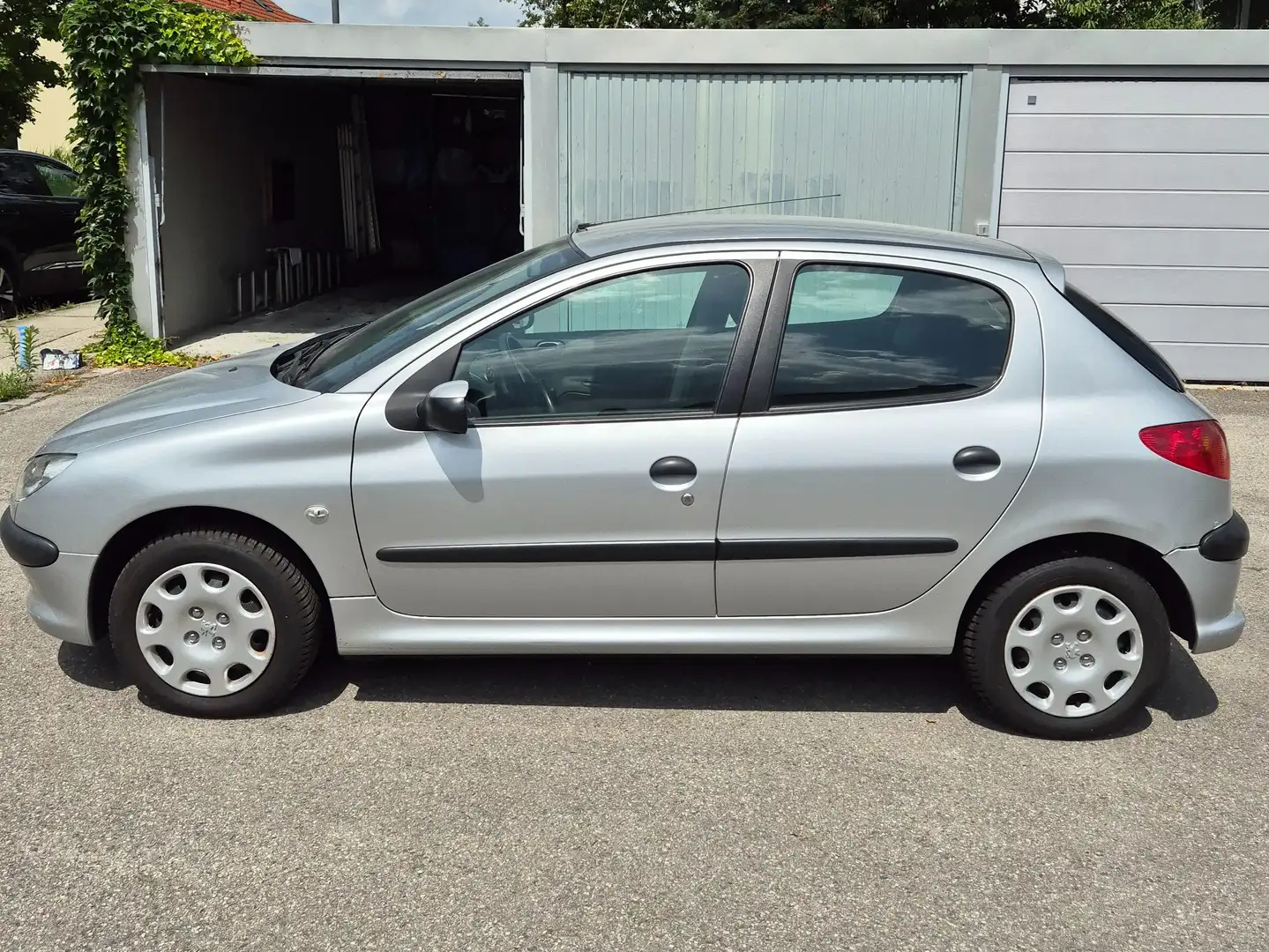 Peugeot 206 206+SW+75+Quiksilver Argent - 2