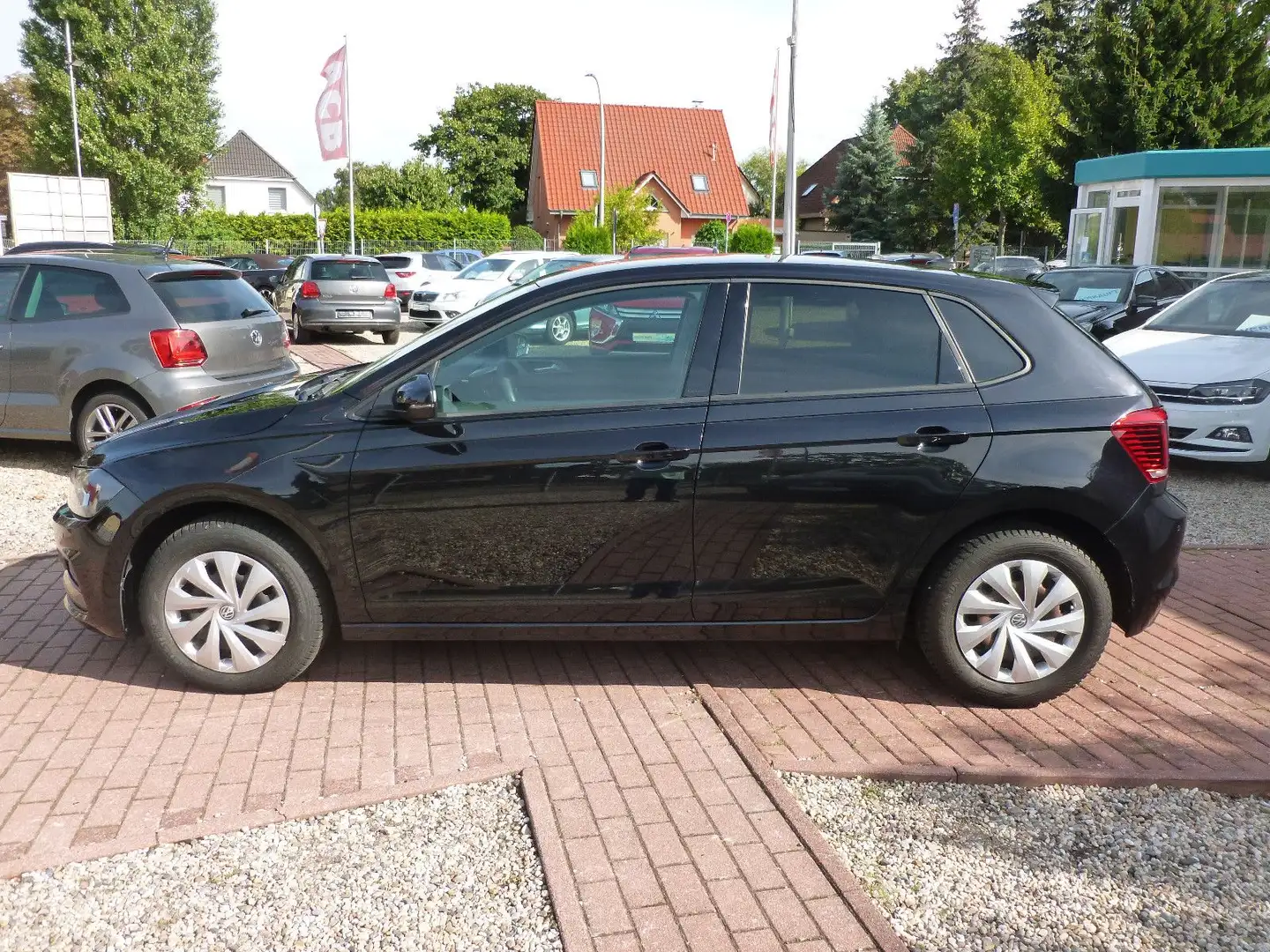 Volkswagen Polo VI DSG/Navi/Keyless/Allwetter/SHZ/Comfort. Schwarz - 2