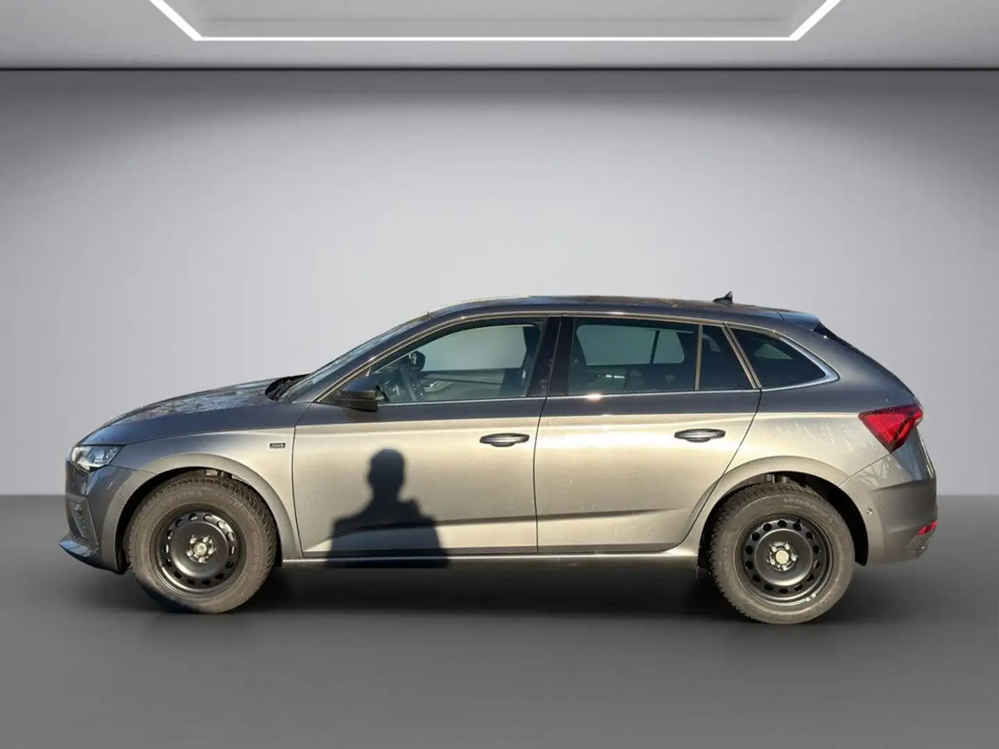 Skoda Scala 1.5TSI DSG Tour AHK SHZ AHK ACC FACEL. LED Grau - 2