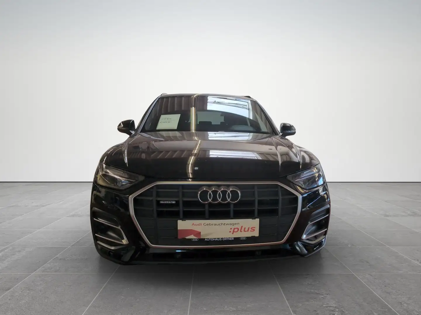 Audi Q5 40 TDI quattro intense Schwarz - 2