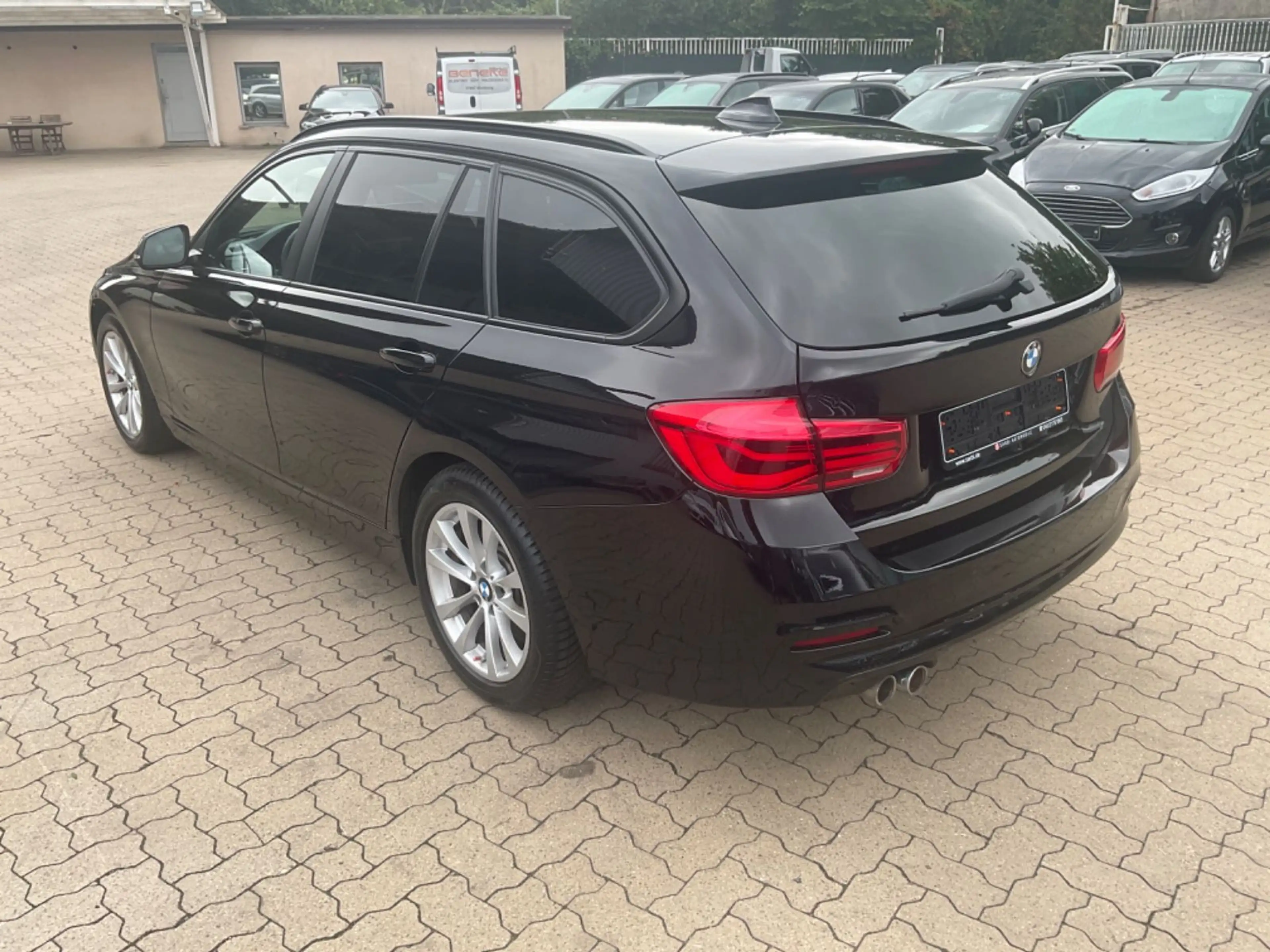 BMW 330 d Touring TÜV 10.2026 2 HAND — photo 3