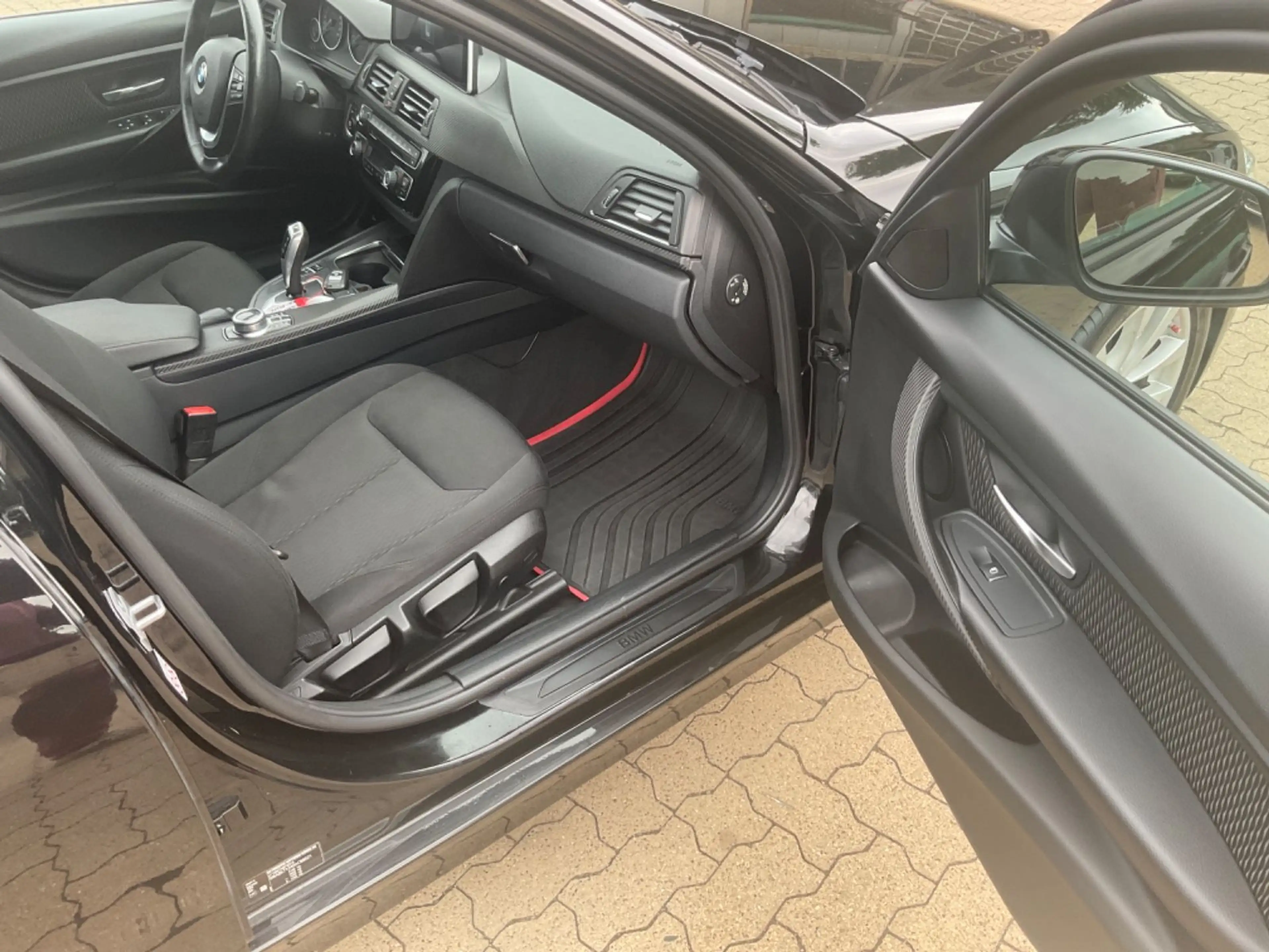 BMW 330 d Touring TÜV 10.2026 2 HAND — photo 4