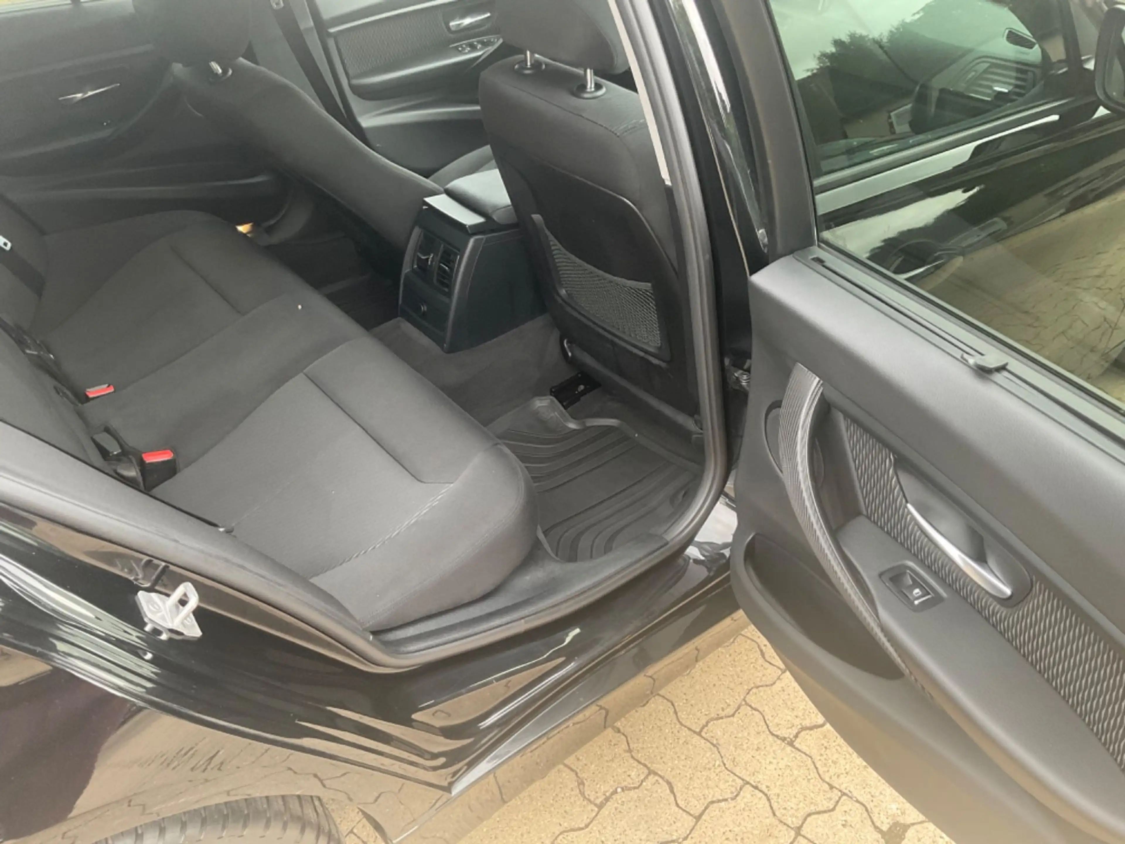 BMW 330 d Touring TÜV 10.2026 2 HAND — photo 8