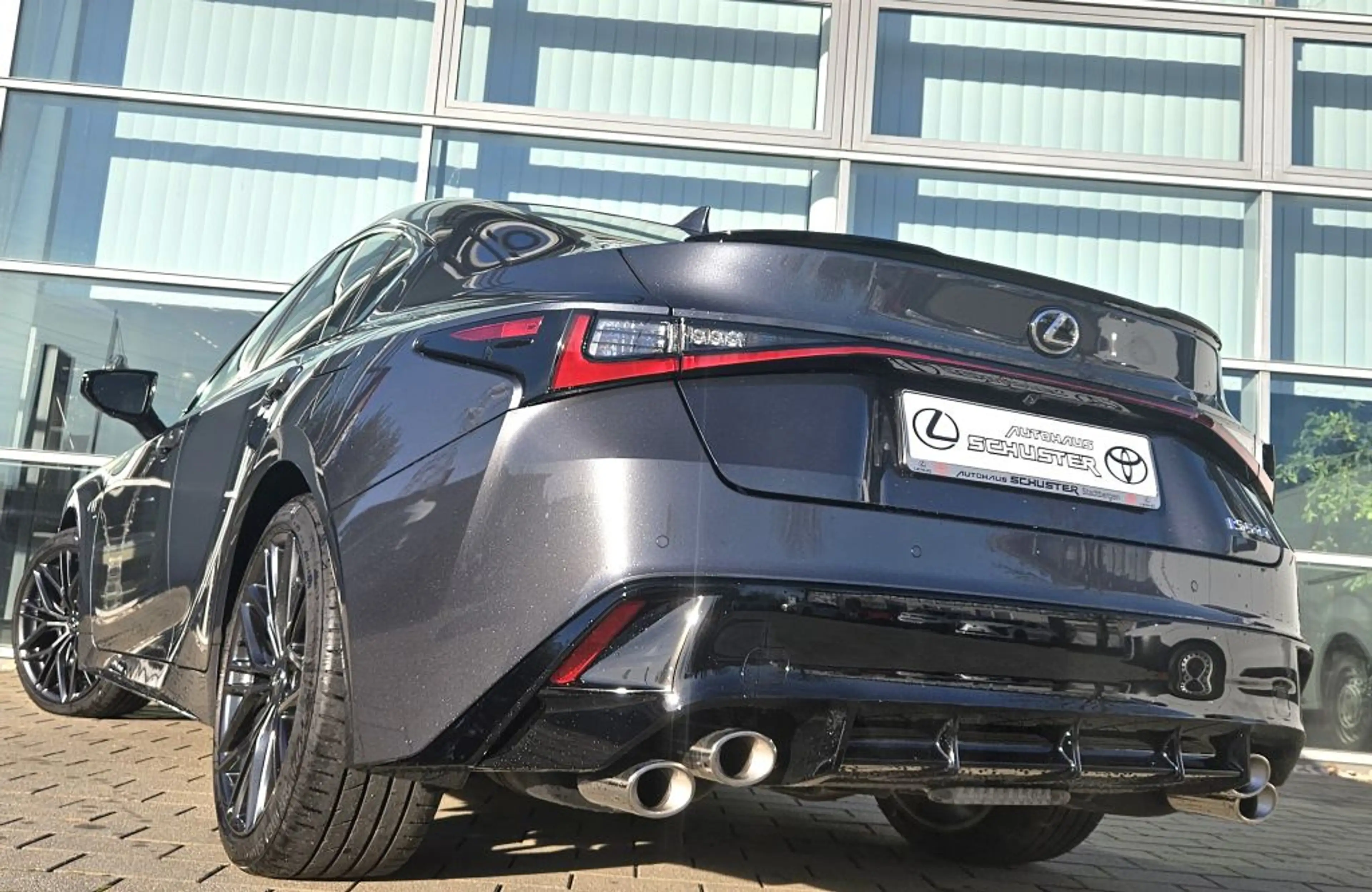 Lexus IS F IS 500 Performance — photo 7
