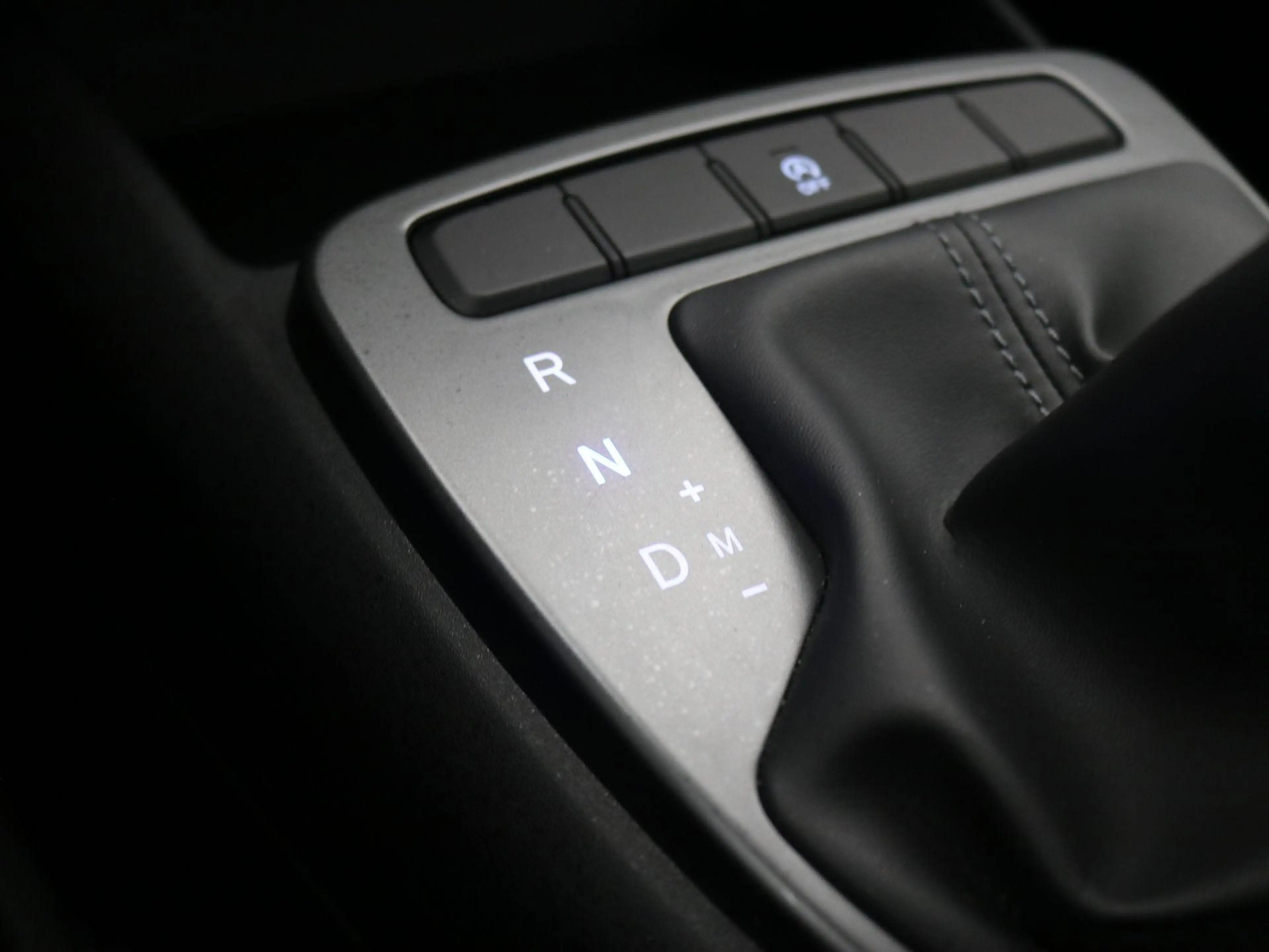 Hyundai i10 1.0 Comfort Smart 5-zits Automaat/ Navigatie / Air — photo 8