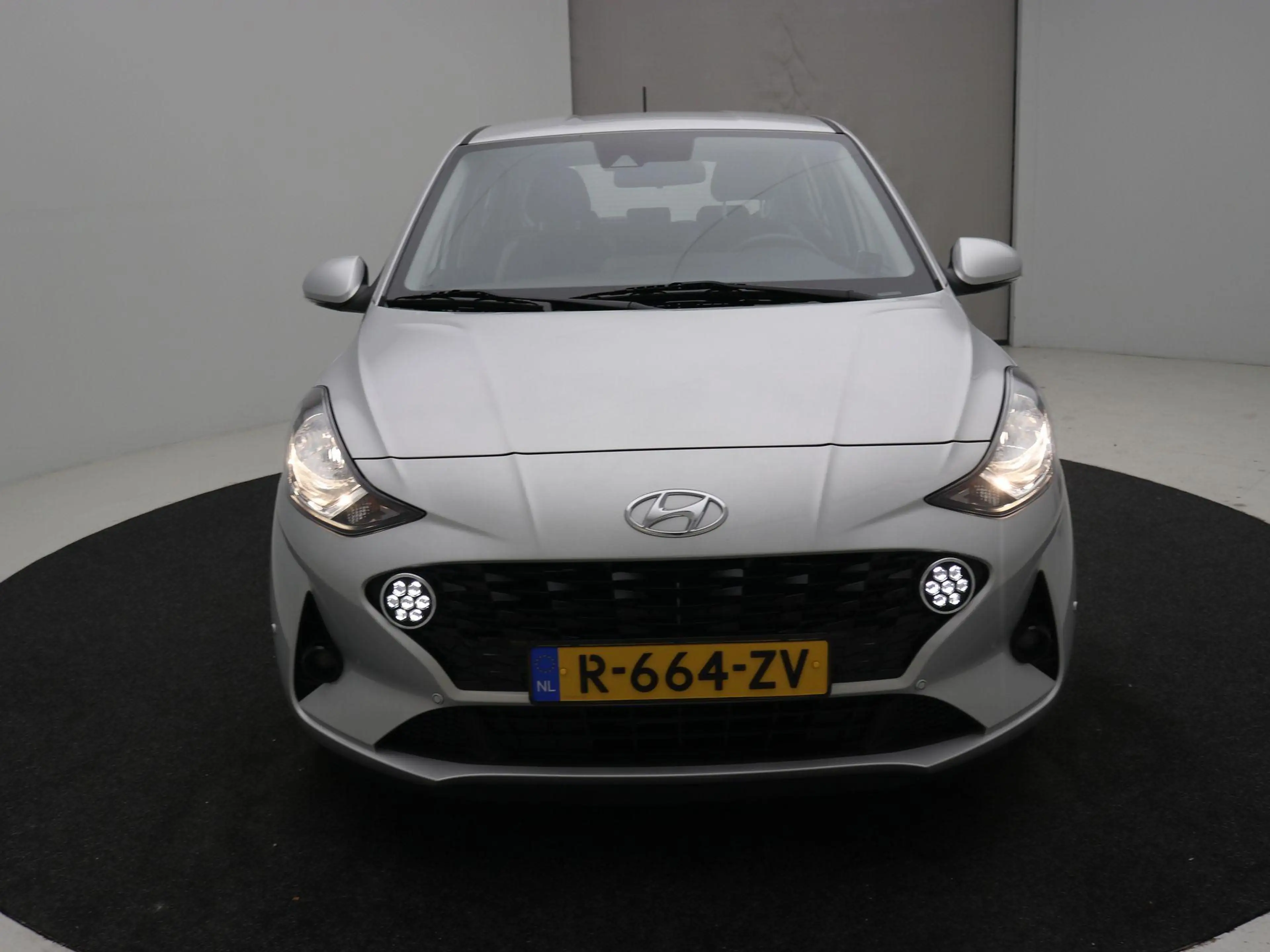 Hyundai i10 1.0 Comfort Smart 5-zits Automaat/ Navigatie / Air — photo 32