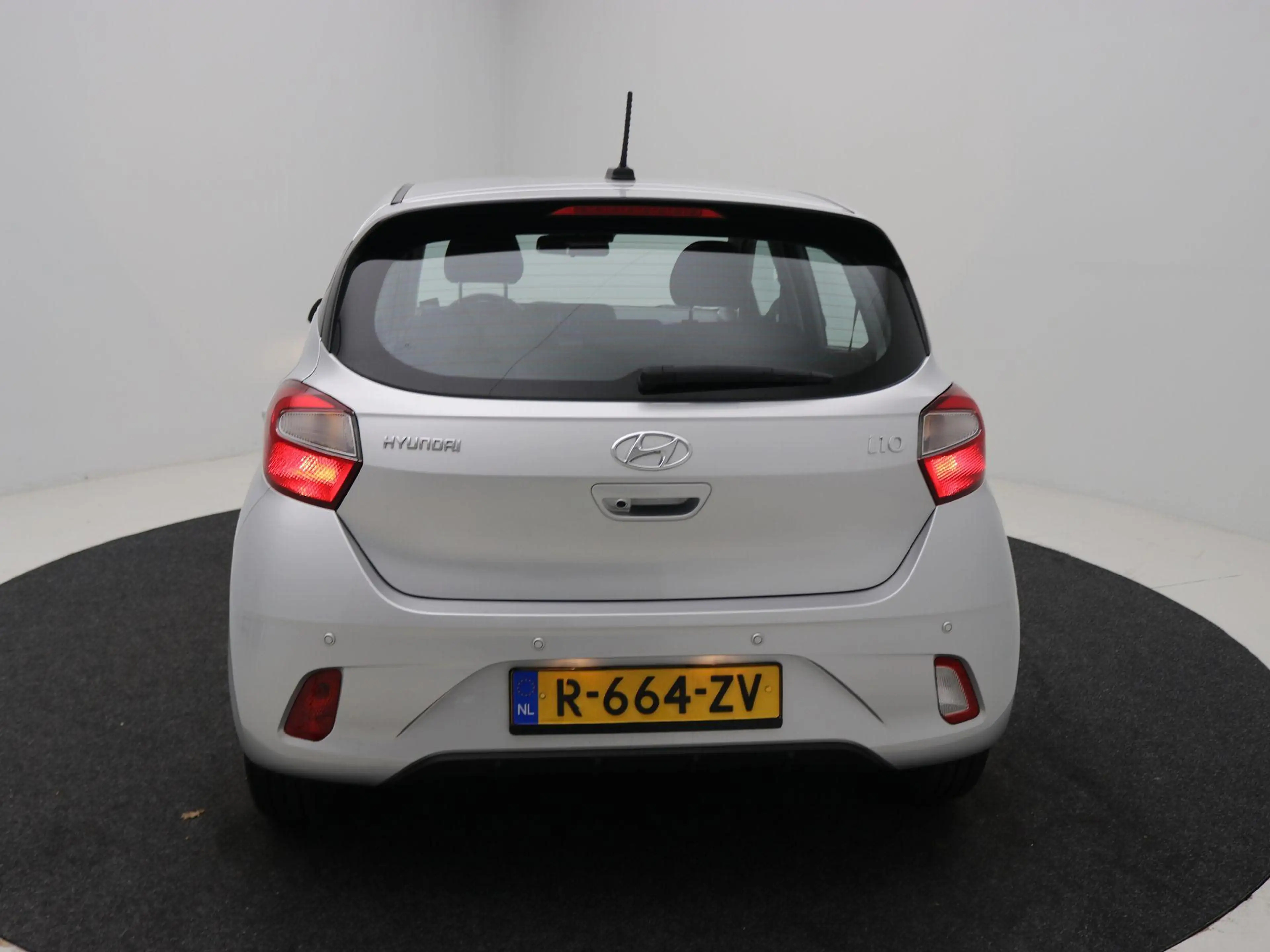 Hyundai i10 1.0 Comfort Smart 5-zits Automaat/ Navigatie / Air — photo 34