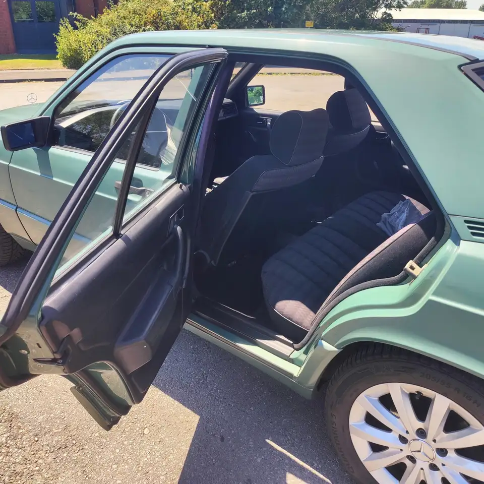 Mercedes-Benz 190 E 1.8 w201 H-Zulassung TÜV 10/26, foto 10