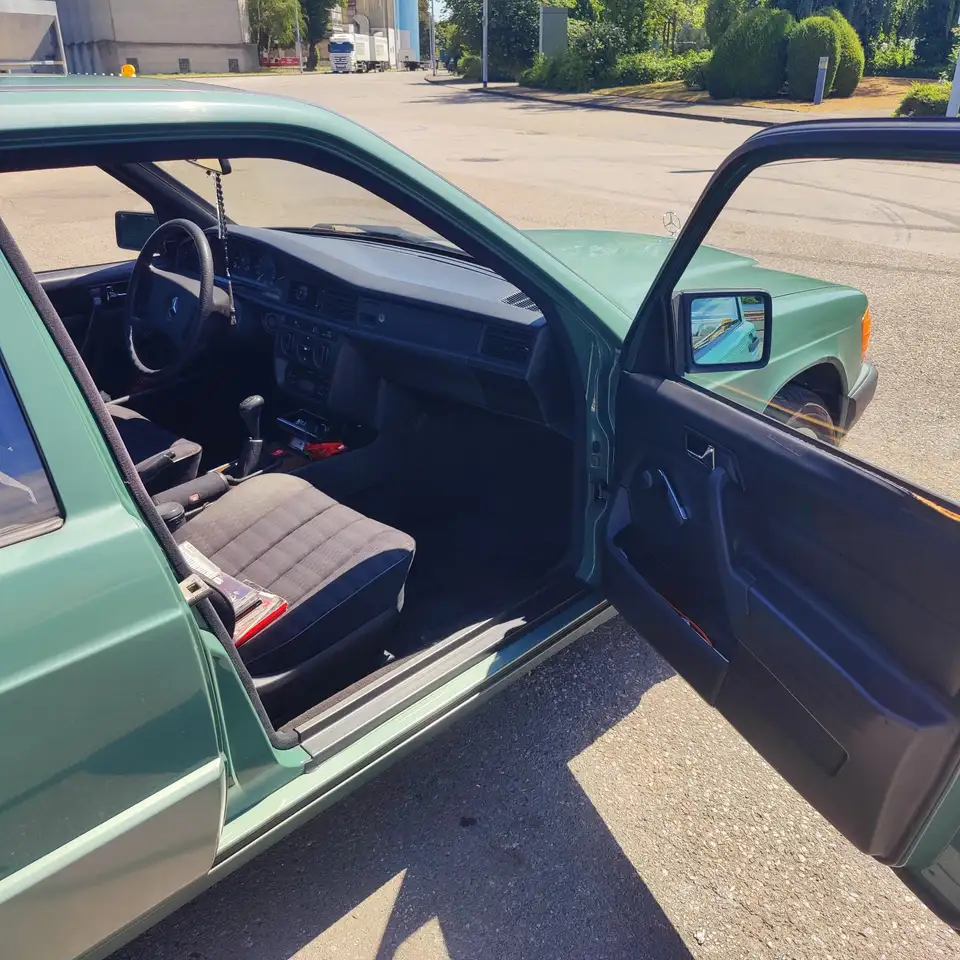Mercedes-Benz 190 E 1.8 w201 H-Zulassung TÜV 10/26, foto 11