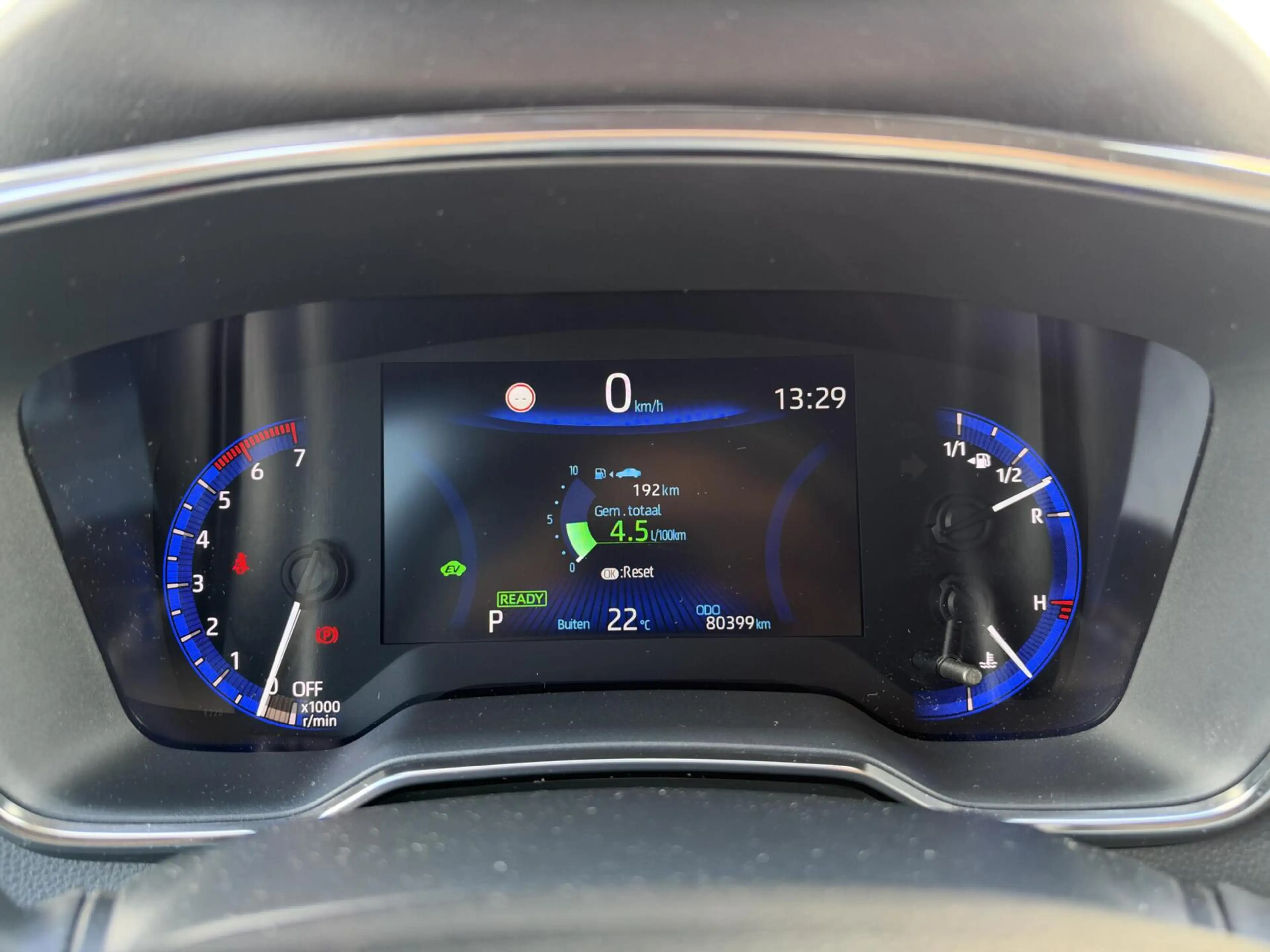 Toyota Corolla 1.8 Hybrid Dynamic|NL-Auto|Trekhaak — photo 24