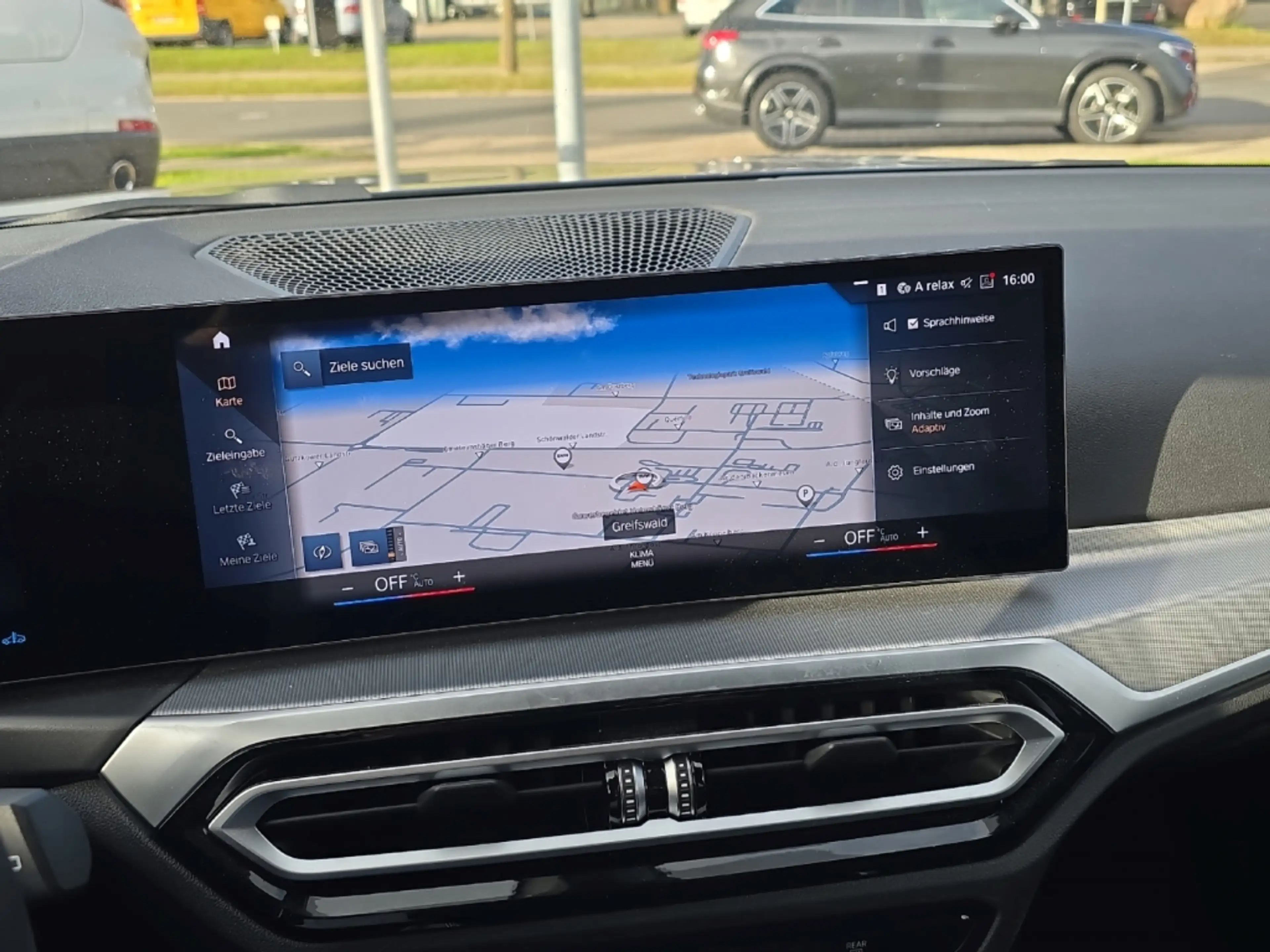 BMW 318 i Touring G 21 Park-Assistent Navi Digitales Cockp — photo 11