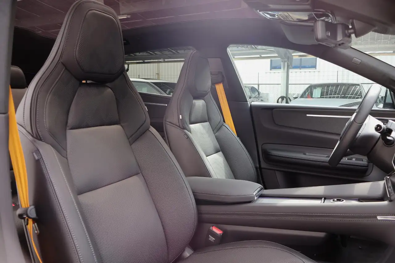 Polestar 4 2026