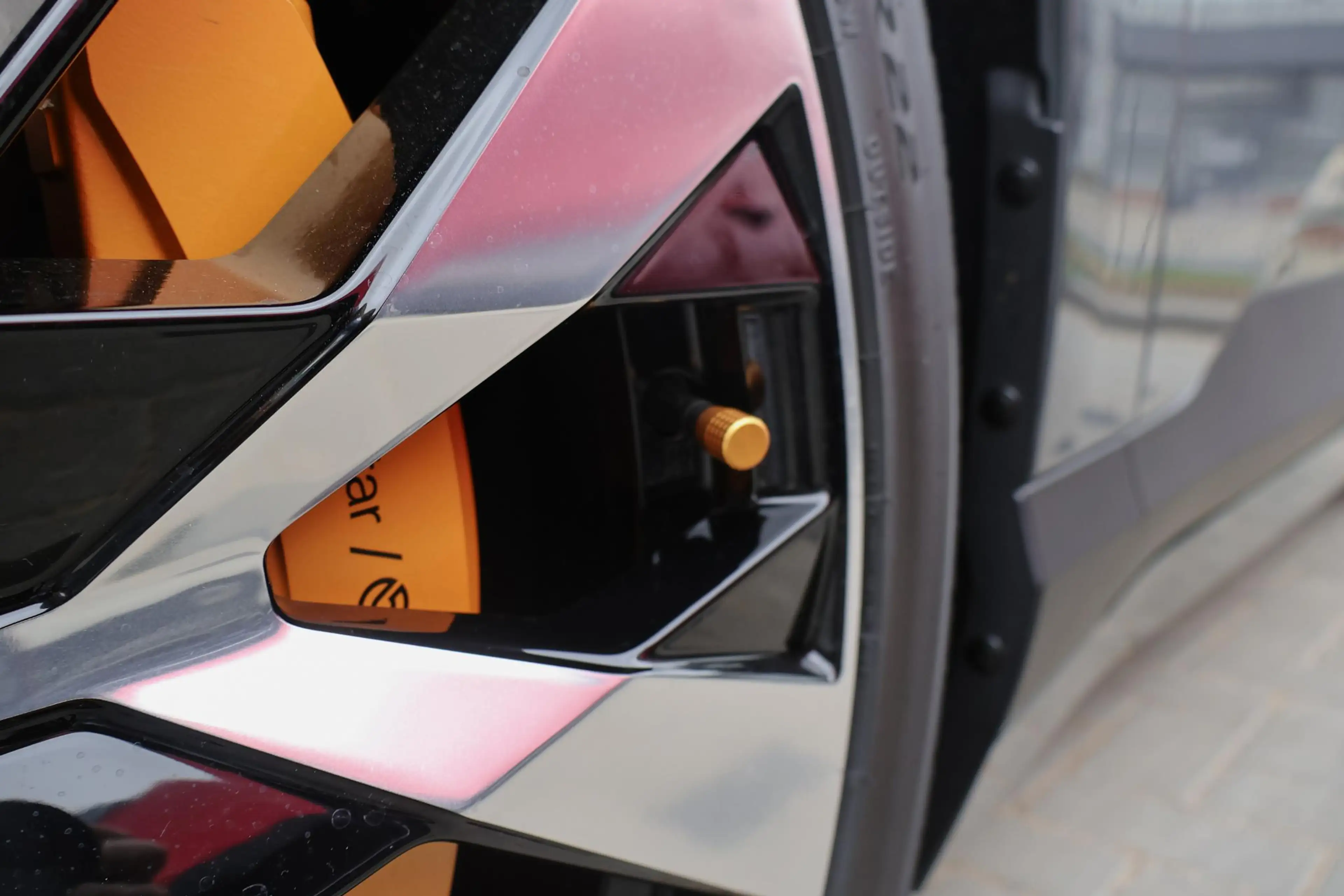 Polestar 4 Long Range Dual Motor Performance Prime 100 kWh | — photo 10
