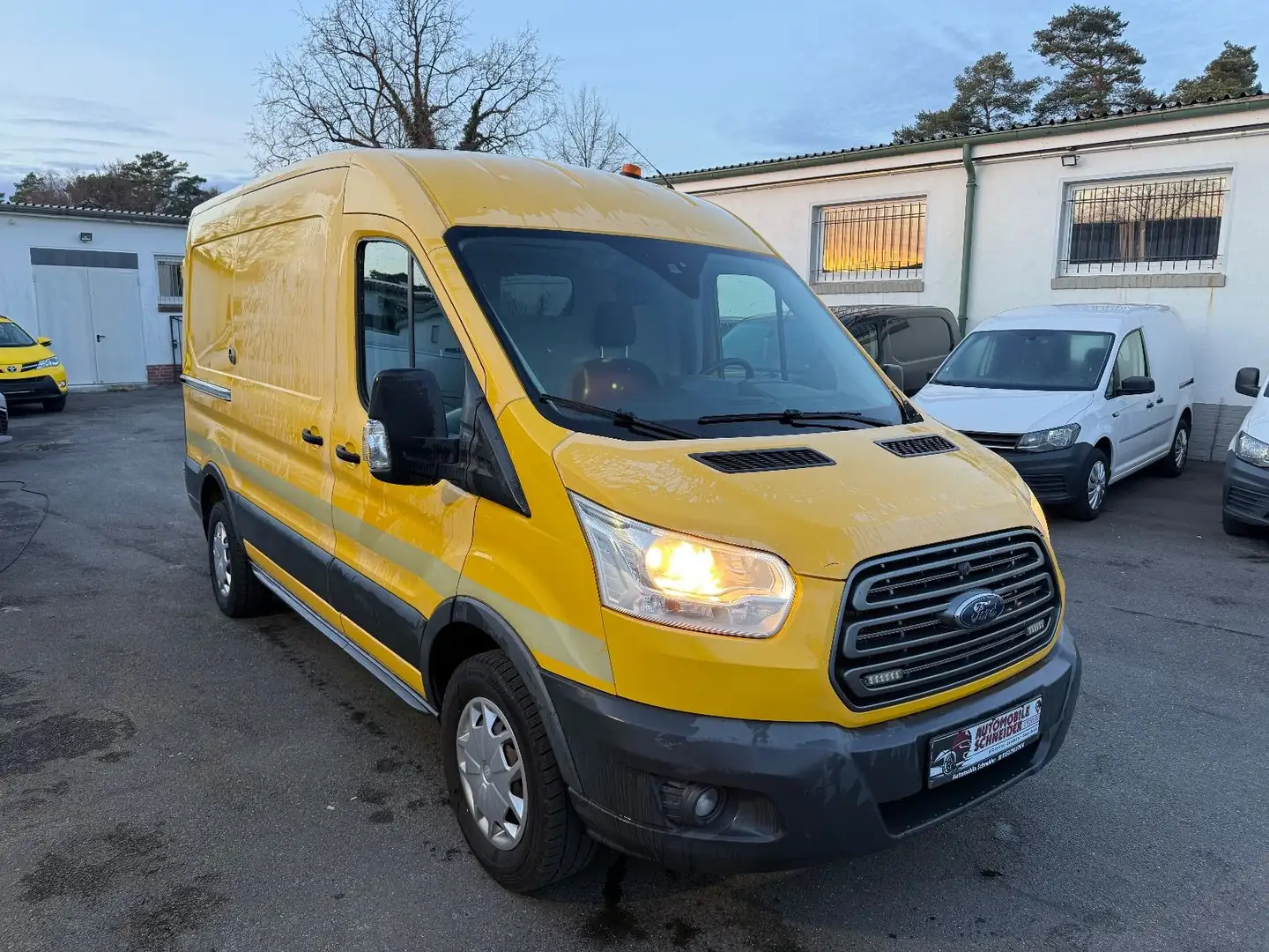 Ford Transit Kasten 350 L2 Trend Yellow - 2