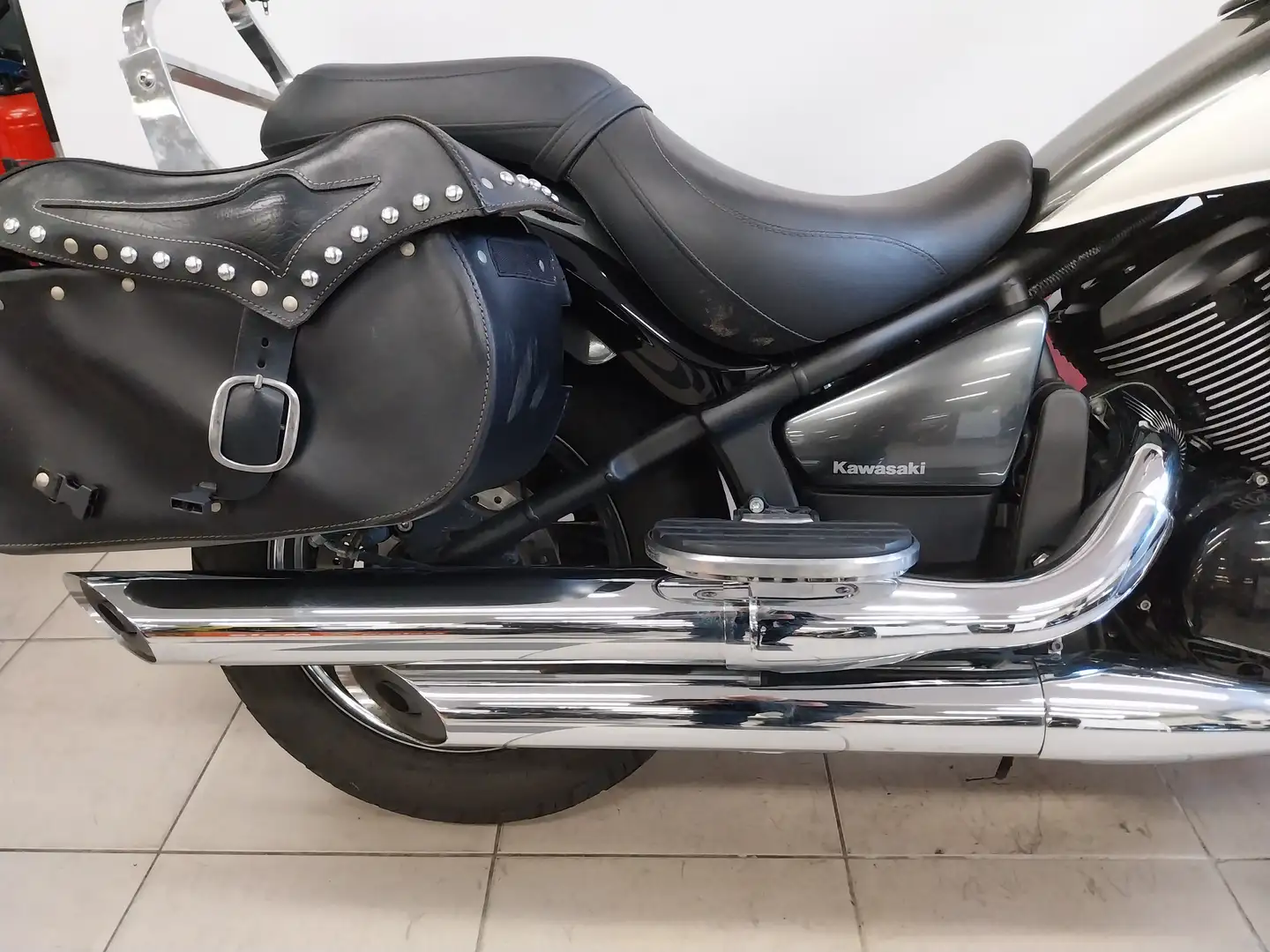 Kawasaki VN 900 Noir - 2
