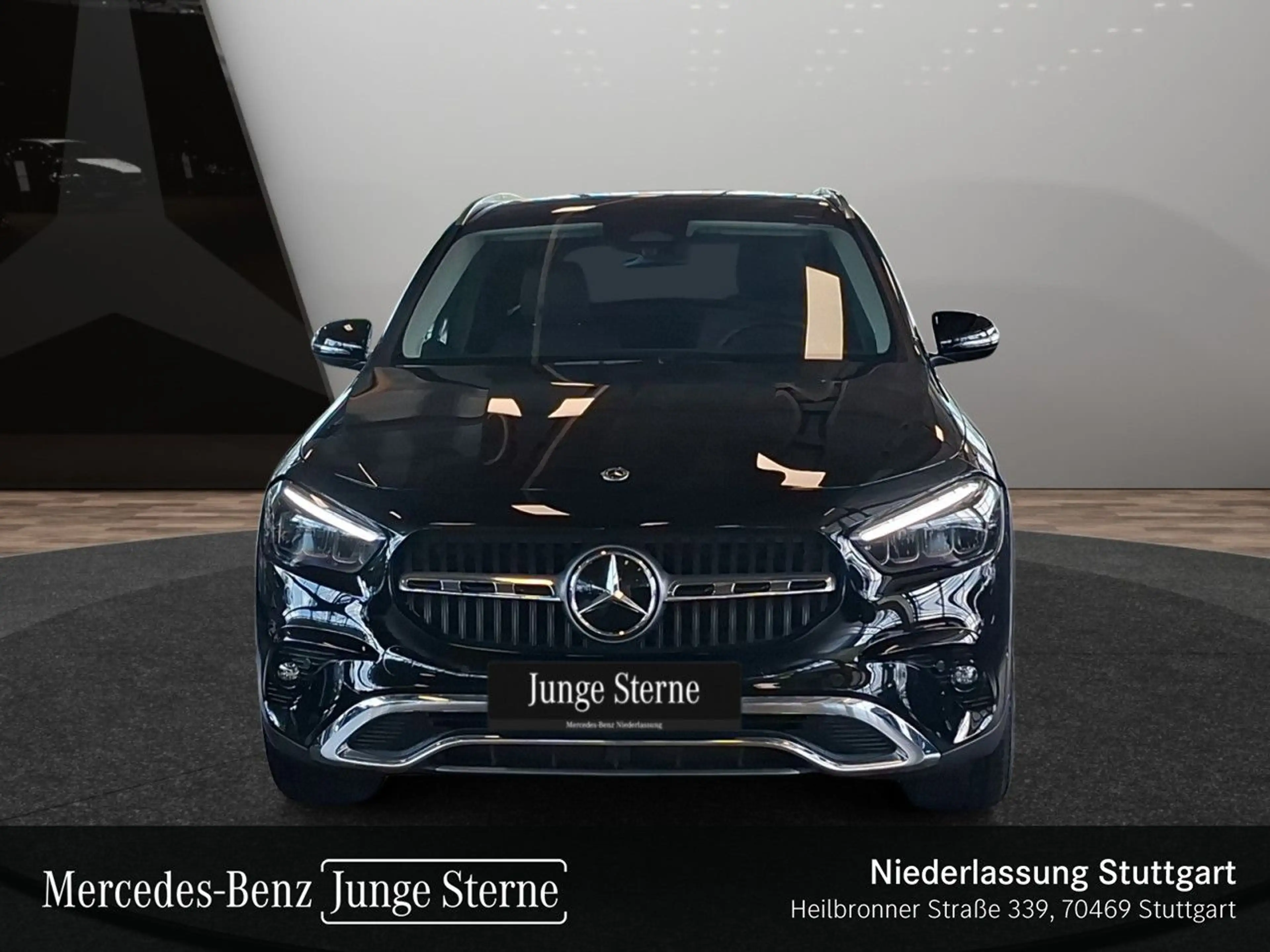 Mercedes-Benz GLA 220 d 4M PROGRESSIVE+LED+KAMERA+TOTW+KEYLESS — photo 3