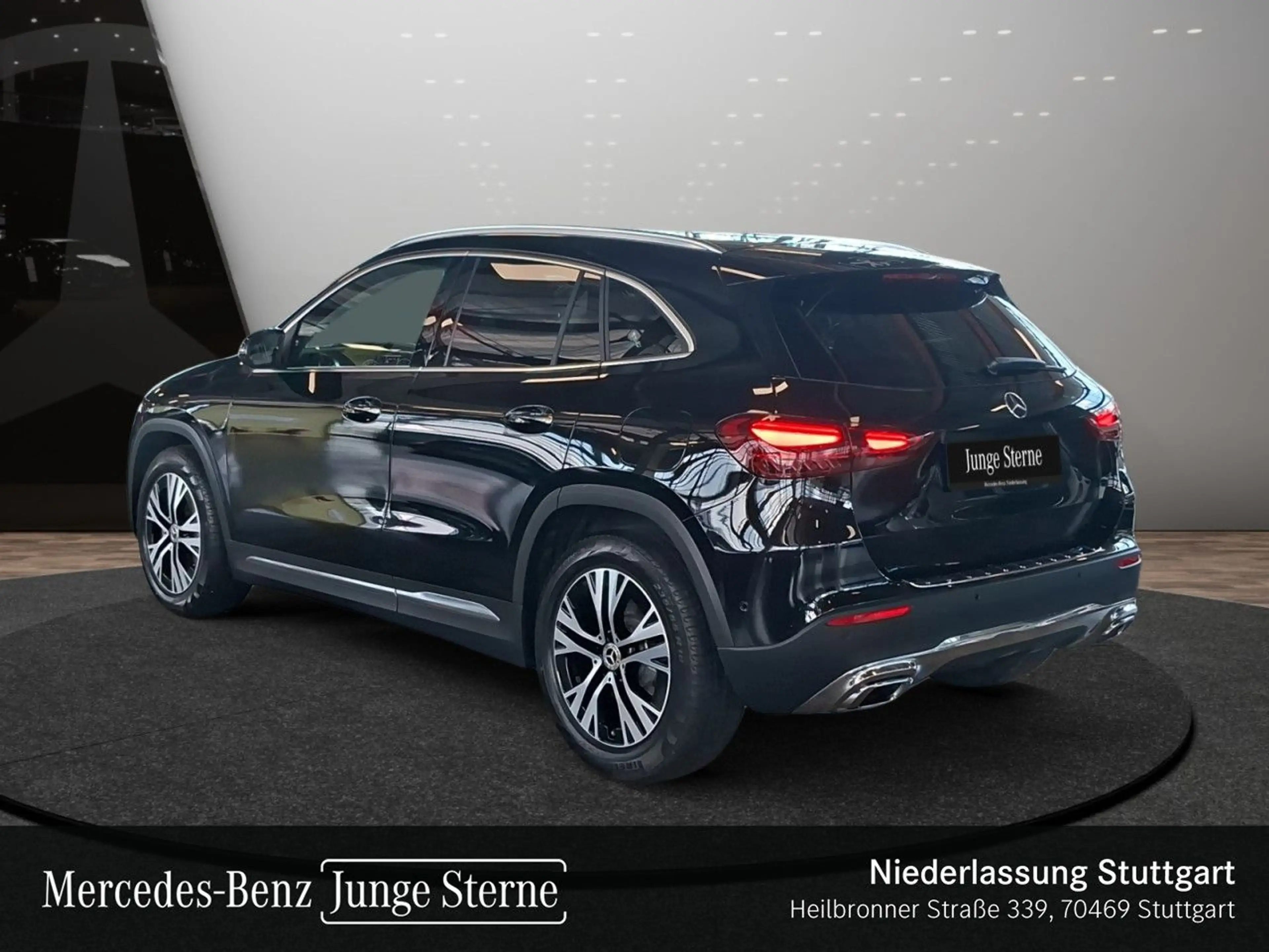Mercedes-Benz GLA 220 d 4M PROGRESSIVE+LED+KAMERA+TOTW+KEYLESS — photo 9