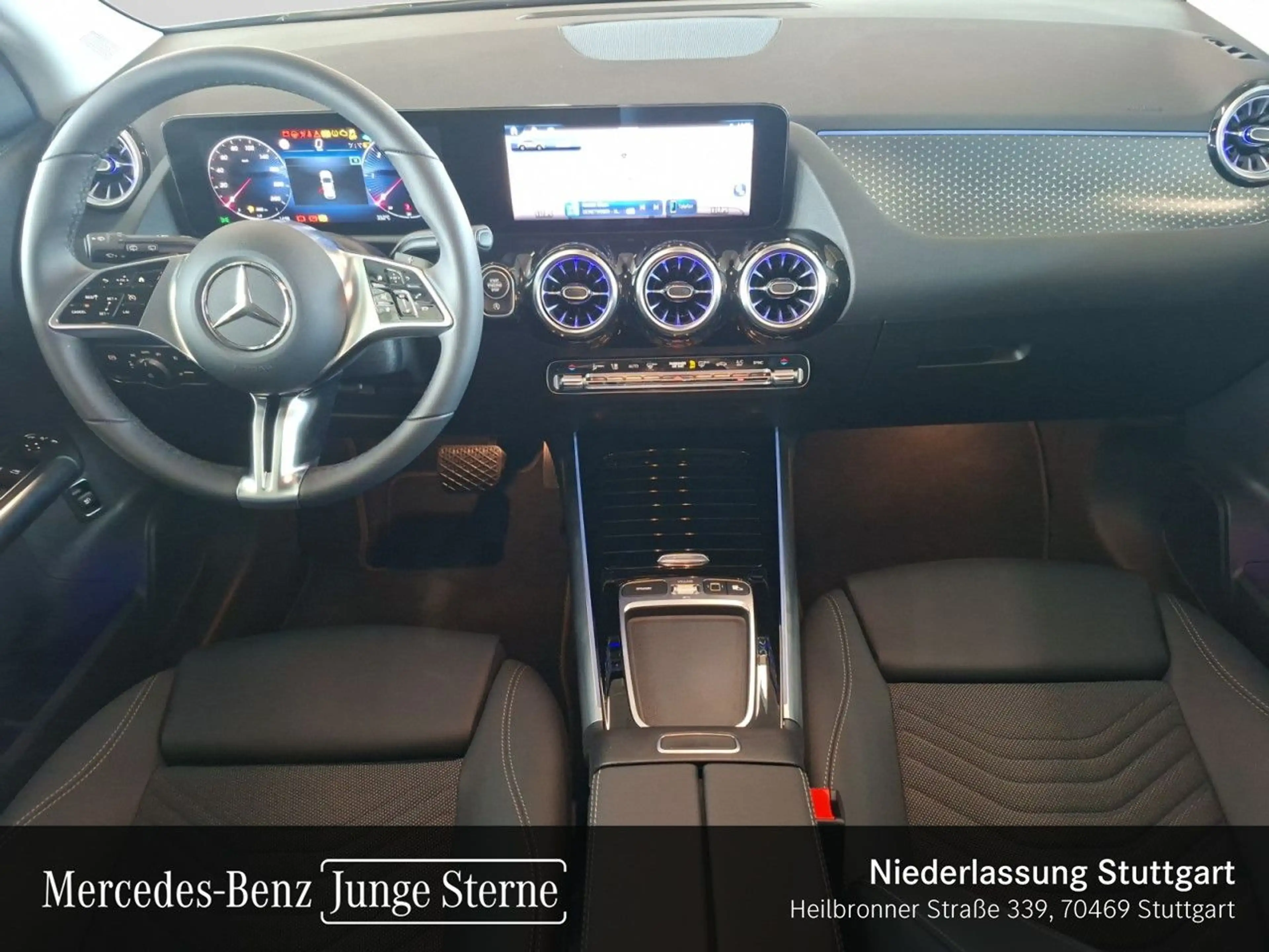 Mercedes-Benz GLA 220 d 4M PROGRESSIVE+LED+KAMERA+TOTW+KEYLESS — photo 14