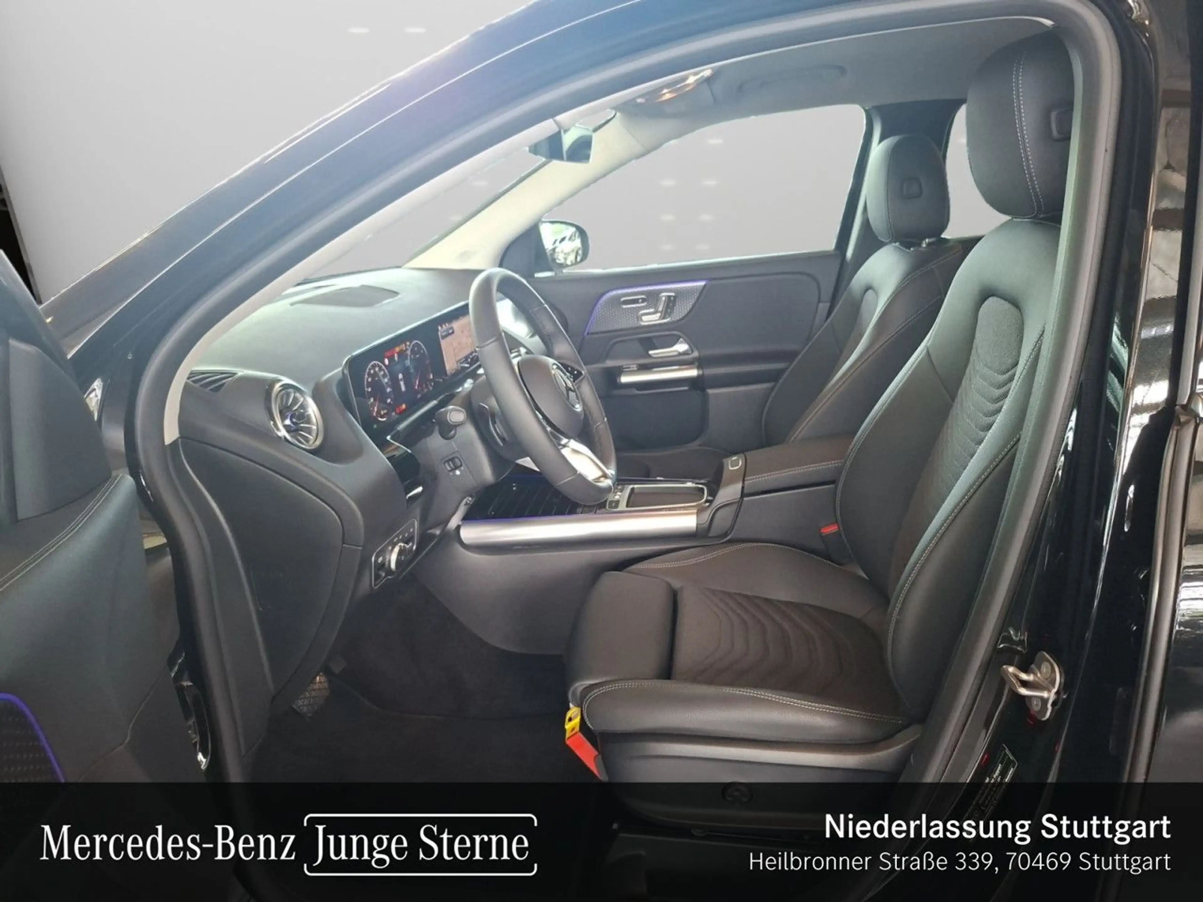 Mercedes-Benz GLA 220 d 4M PROGRESSIVE+LED+KAMERA+TOTW+KEYLESS — photo 10
