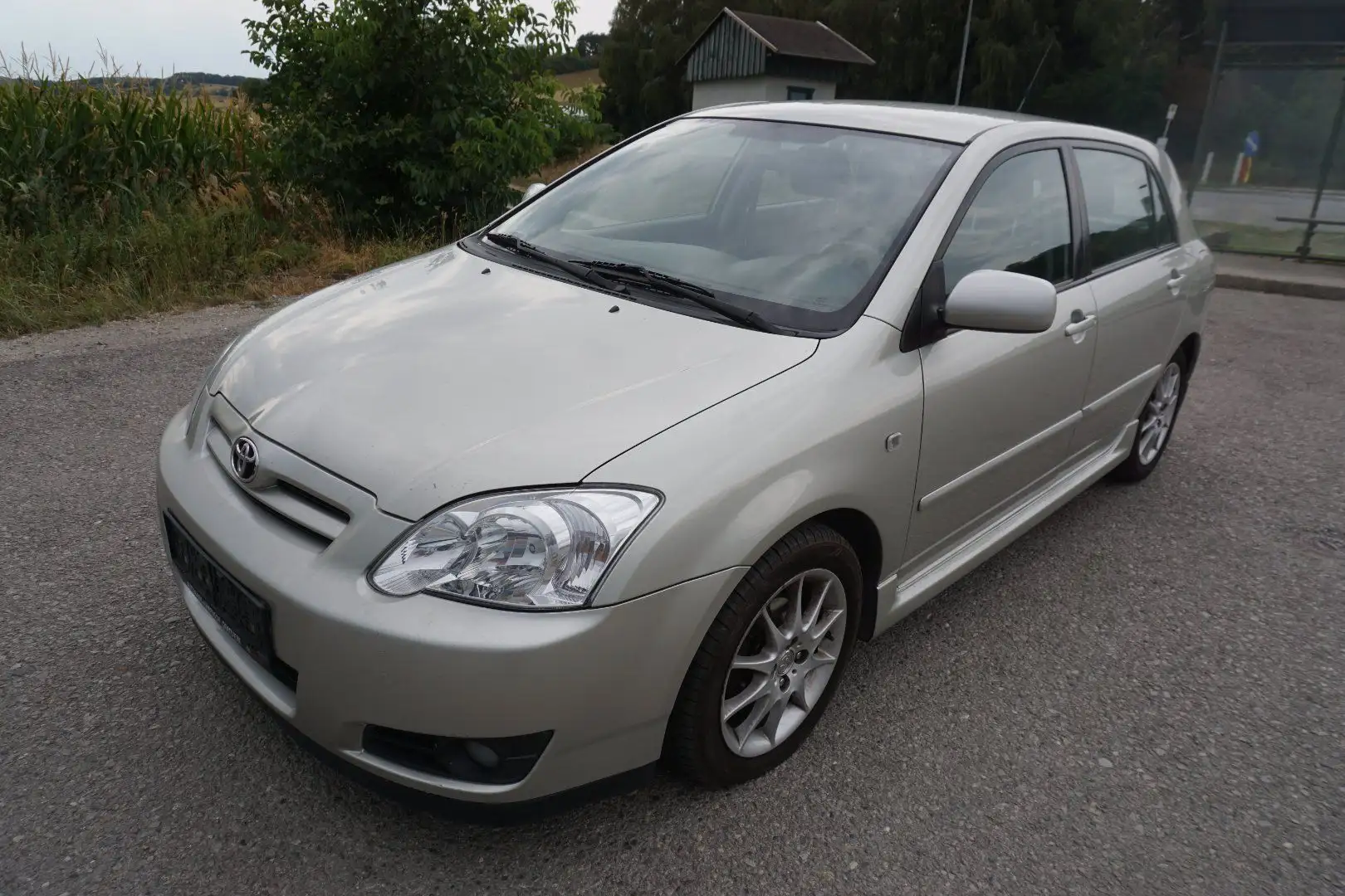 Toyota Corolla 1.4 C Compact Silber - 1