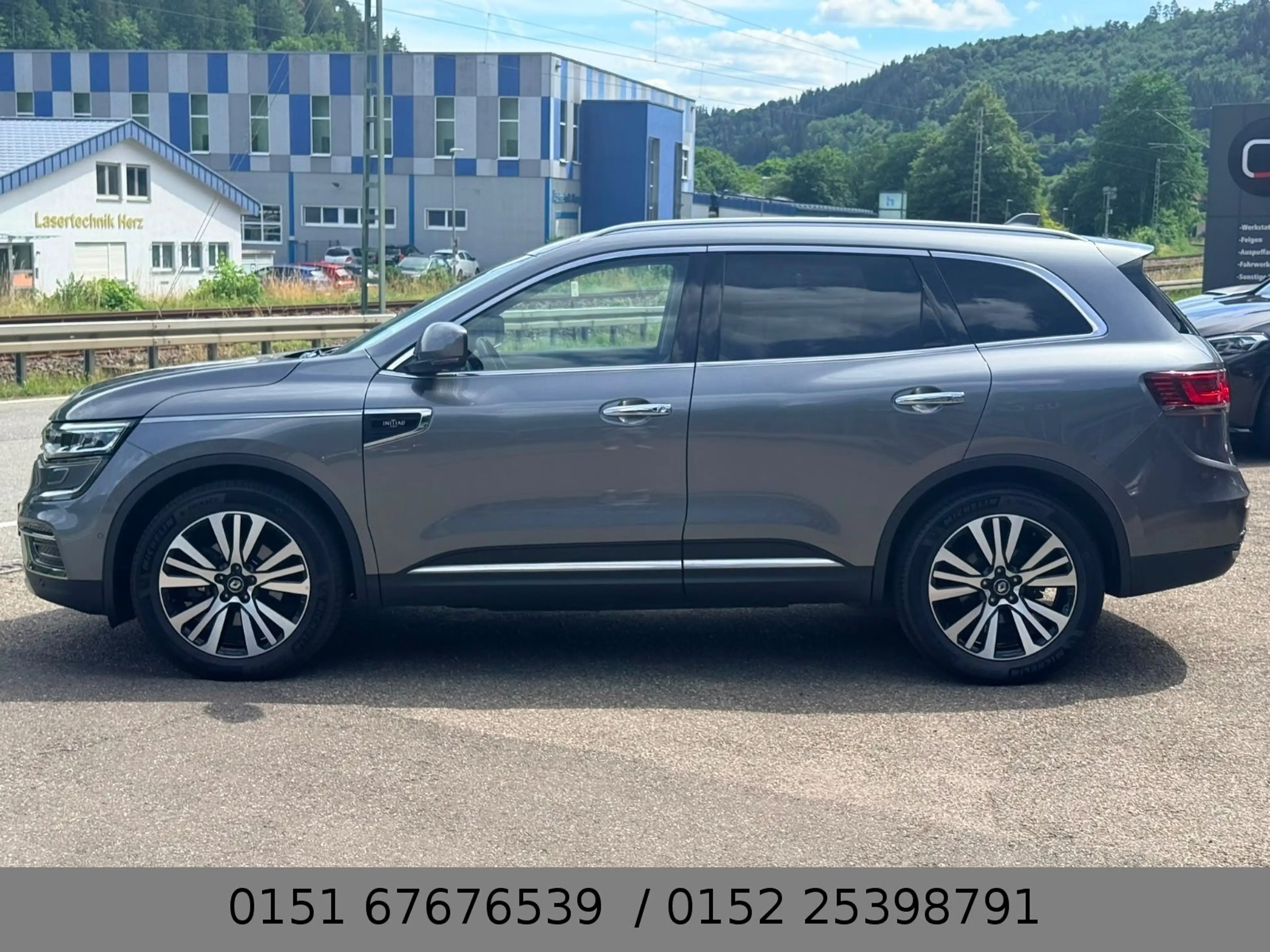 Renault Koleos Initiale Paris 4x4 Kamera ACC PDC Bose — photo 12