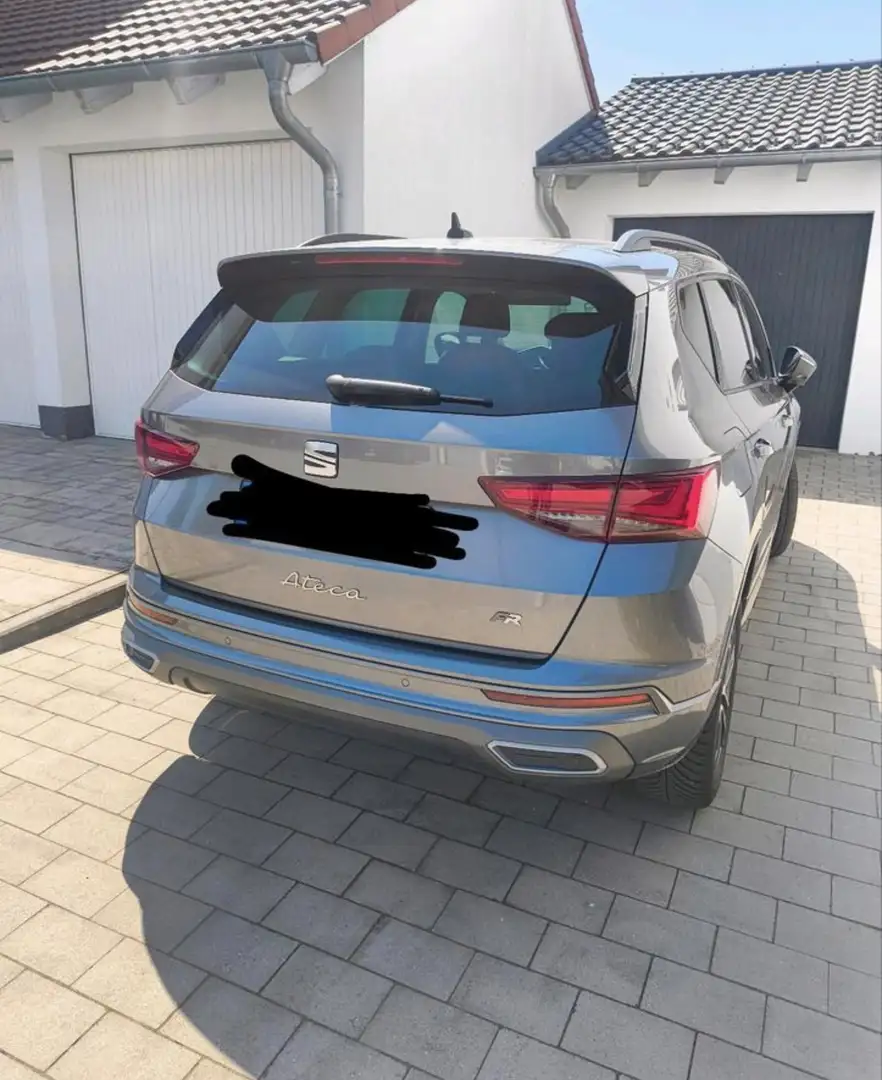SEAT Ateca FR Grau - 2