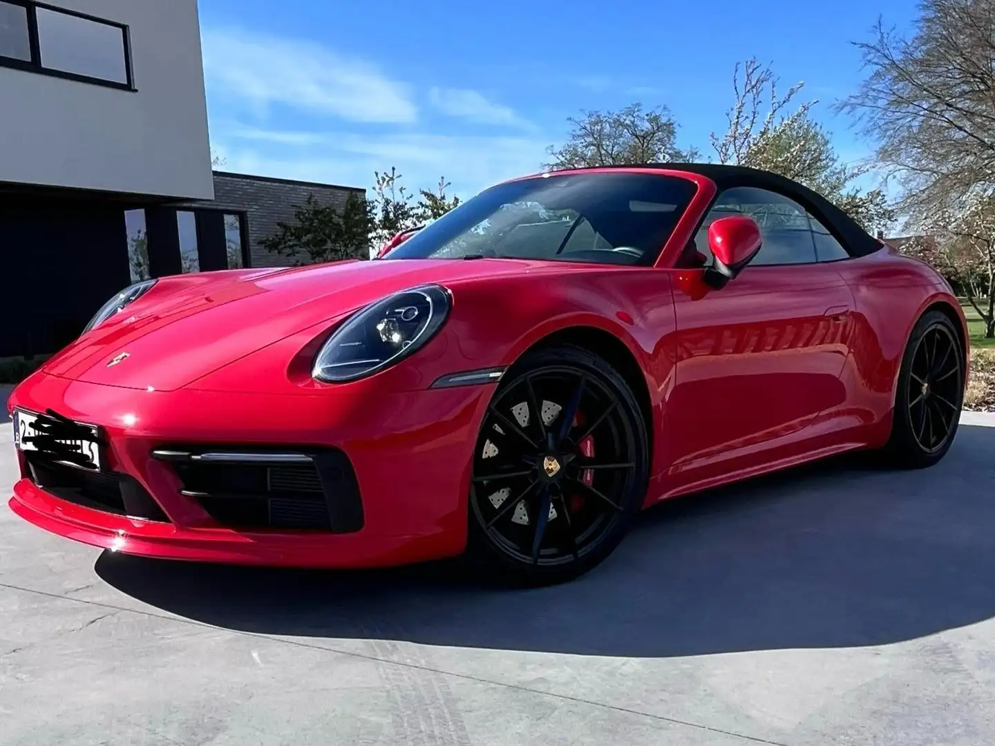 Porsche 992 CABRIO S Rouge - 1