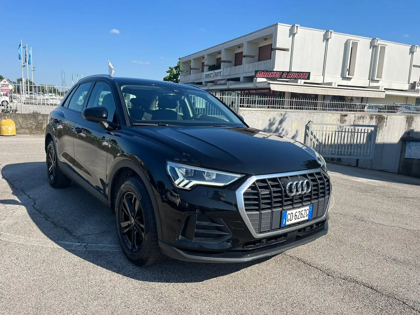 Audi Q3 35 2.0 tdi Business quattro s-tronic Nero - 1
