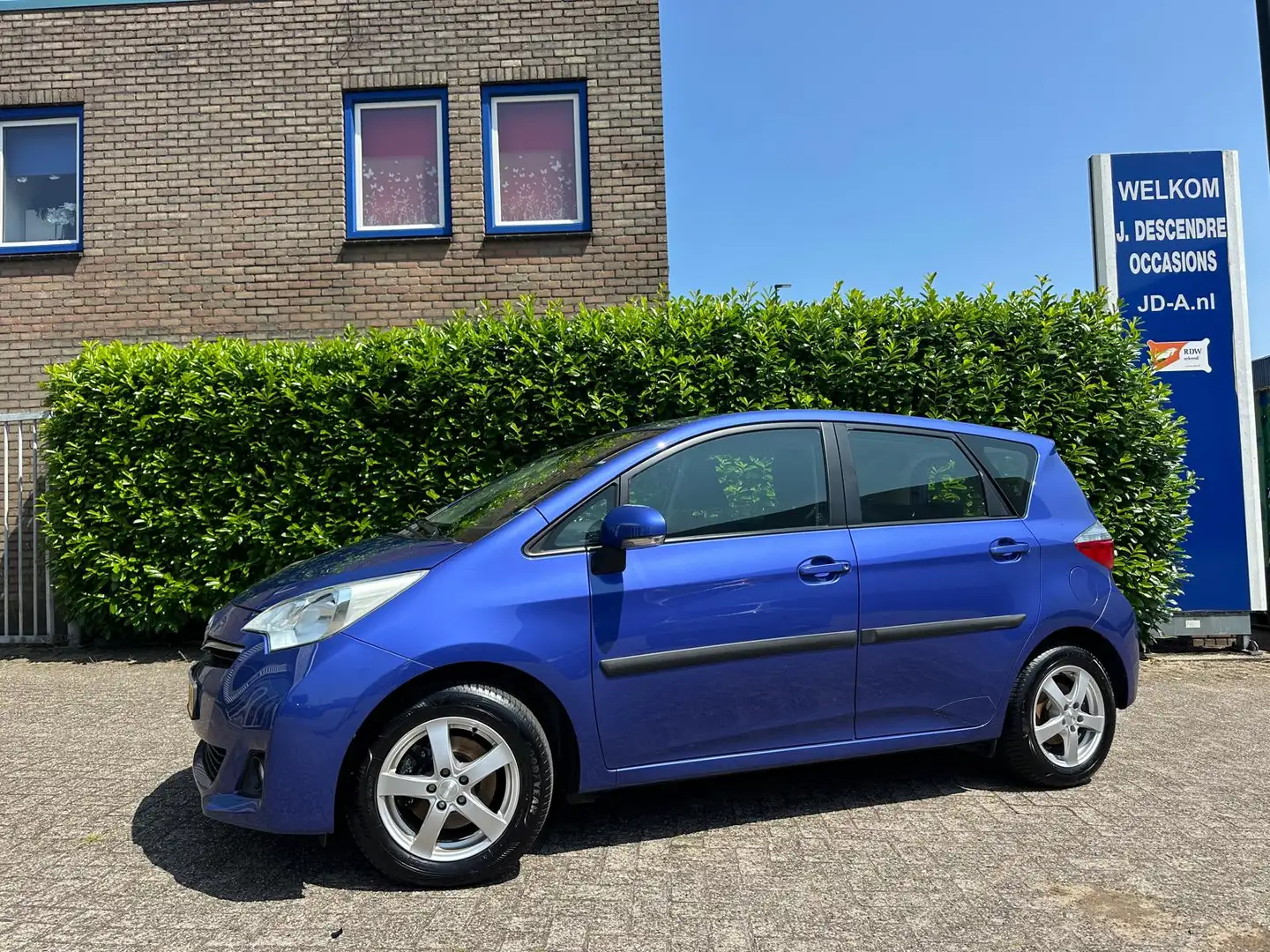 Toyota Verso-S 1.3 VVT-i Aspiration Climate C, Elec.Pakket, Camer Bleu - 1