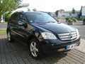 Mercedes-Benz ML 320 .SPORTPAKET ! TÜV-NEU ! 185.000KM ! TOP ! Schwarz - thumbnail 5