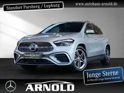 Mercedes-Benz GLA 200 AMG Line Kamera LED el Klappe KEYLESSGO AMG Styling/Navi/KeylessGo/Autom./Klima/Sitzhzg./Park Assist./MF Lenkrad/BC