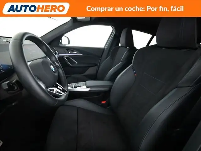 BMW X2 view 11