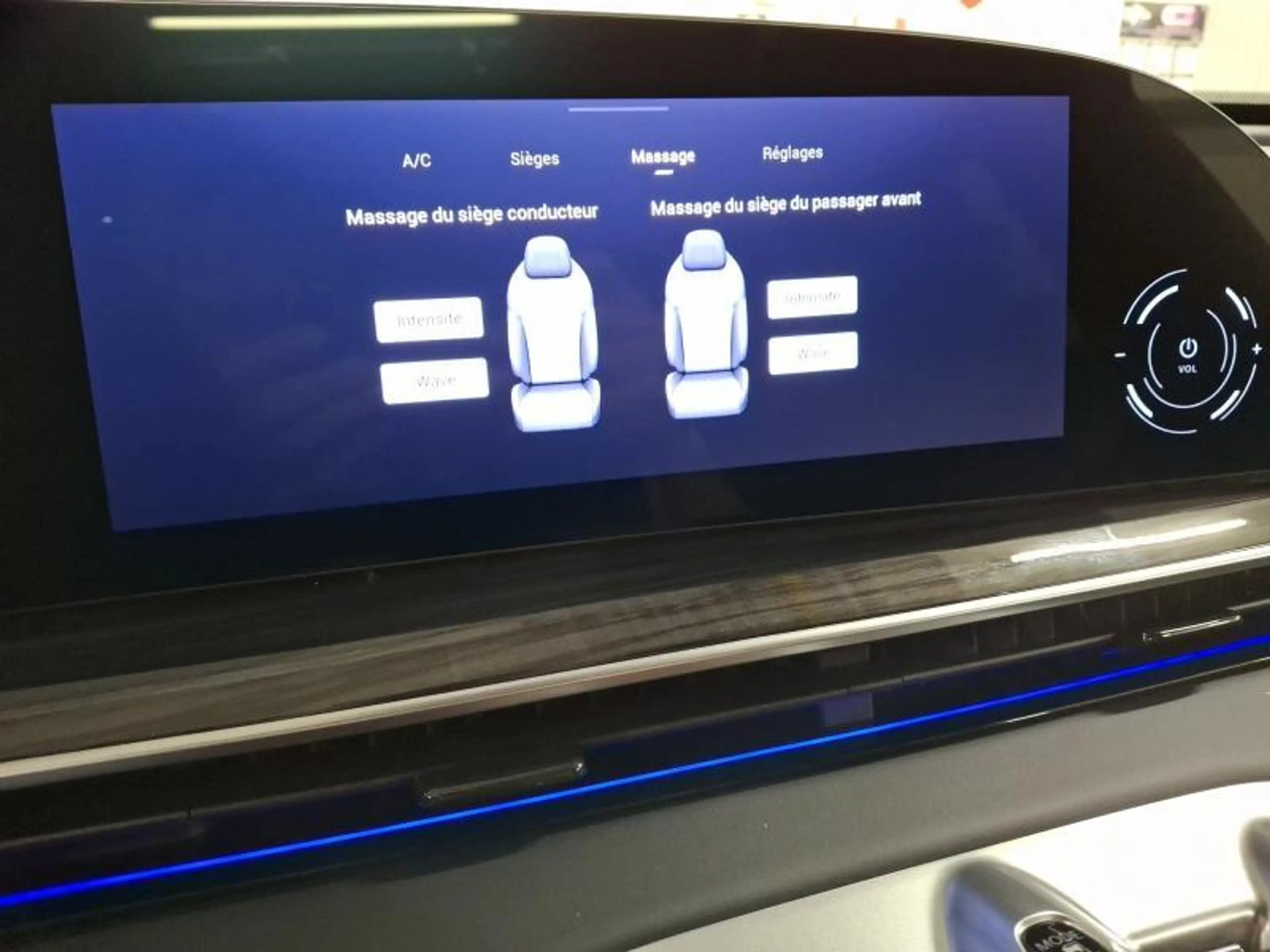 Omoda 9 PHEV Premium Full Option — photo 11