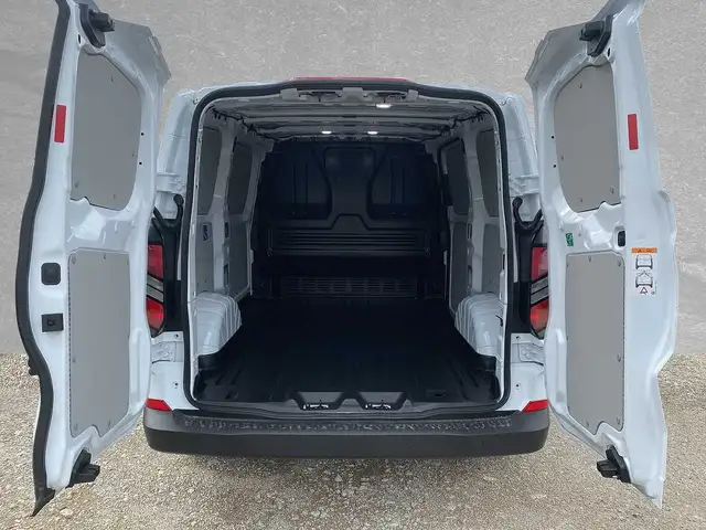 Ford Transit Custom view 10