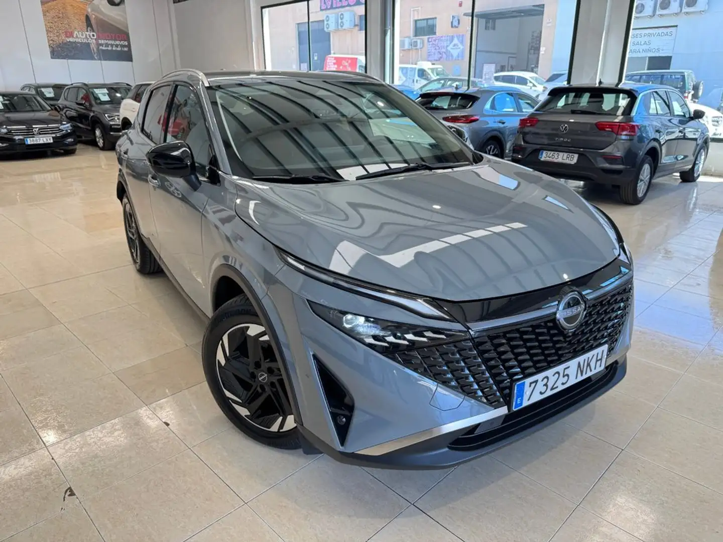 Nissan Qashqai DIG-T 103kW N-Connecta Gris - 2