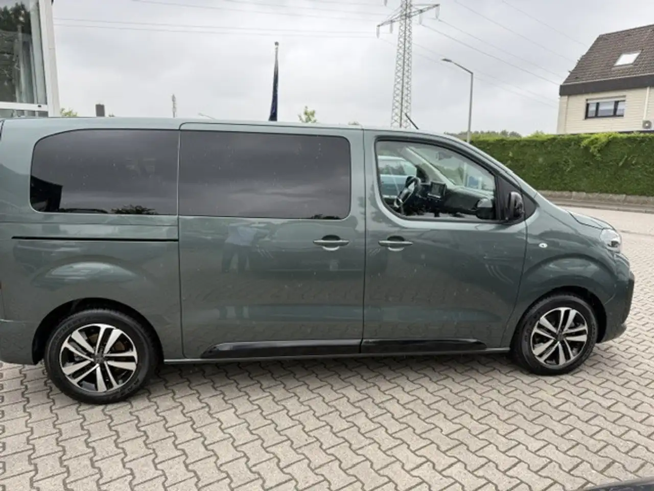 Peugeot Traveller L2 BlueHDI 180, ACC, el. Schiebetüren, AHK, uvm., миниатюра 5