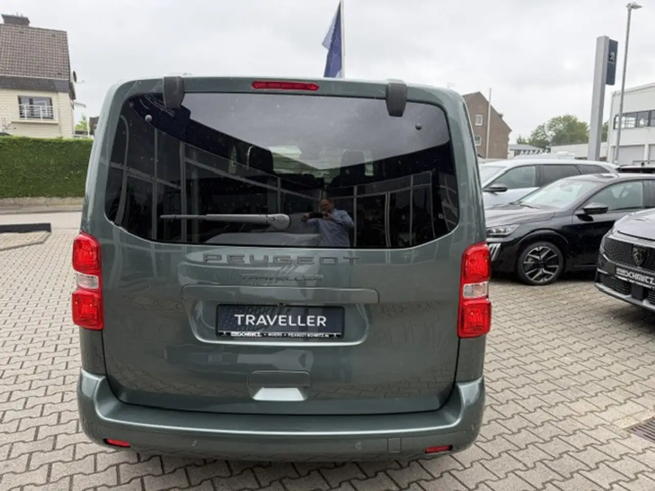 Peugeot Traveller L2 BlueHDI 180, ACC, el. Schiebetüren, AHK, uvm., миниатюра 7
