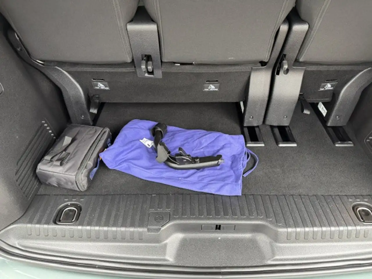 Peugeot Traveller L2 BlueHDI 180, ACC, el. Schiebetüren, AHK, uvm., миниатюра 13