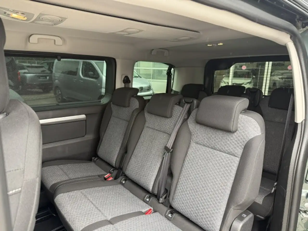 Peugeot Traveller L2 BlueHDI 180, ACC, el. Schiebetüren, AHK, uvm., миниатюра 30