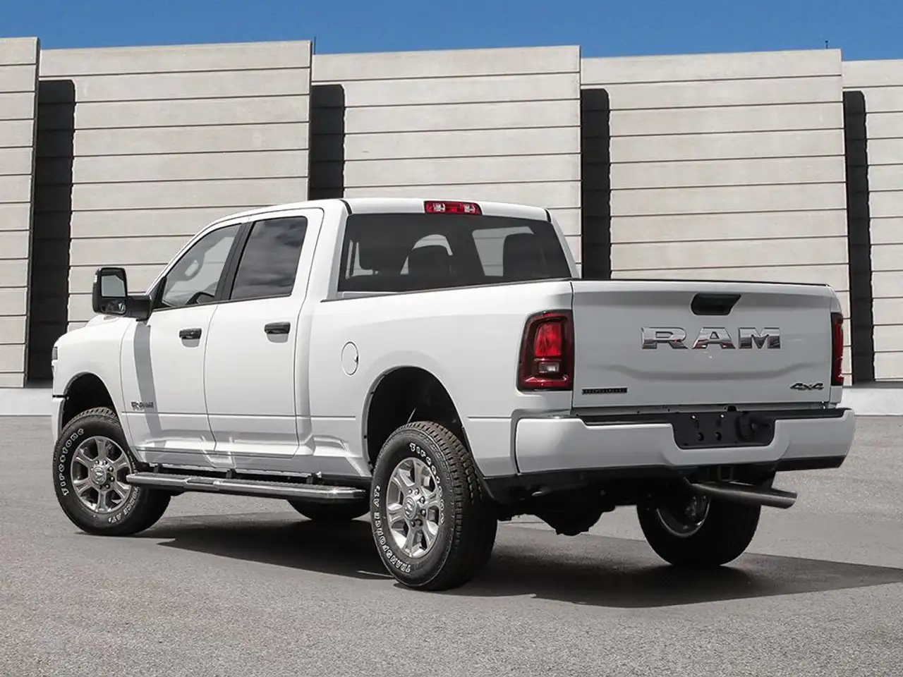 RAM 2500 снимка RAM 2500