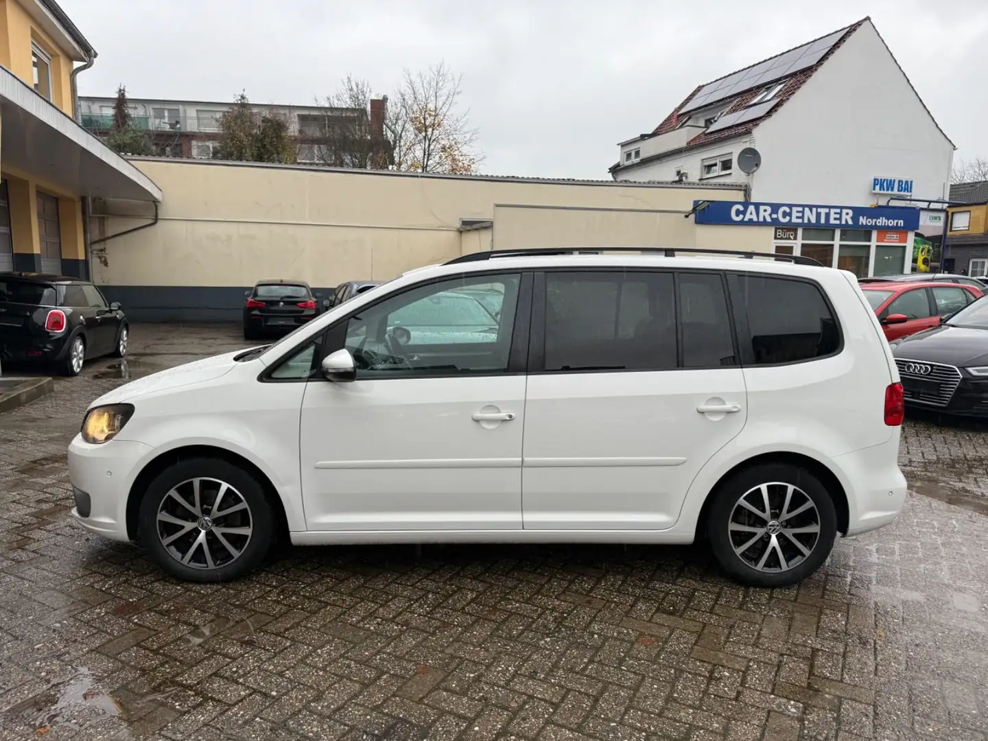 Volkswagen Touran BMT*7SITZER*LEDER*PANO*NAVI*KAMERA*** Bianco - 2