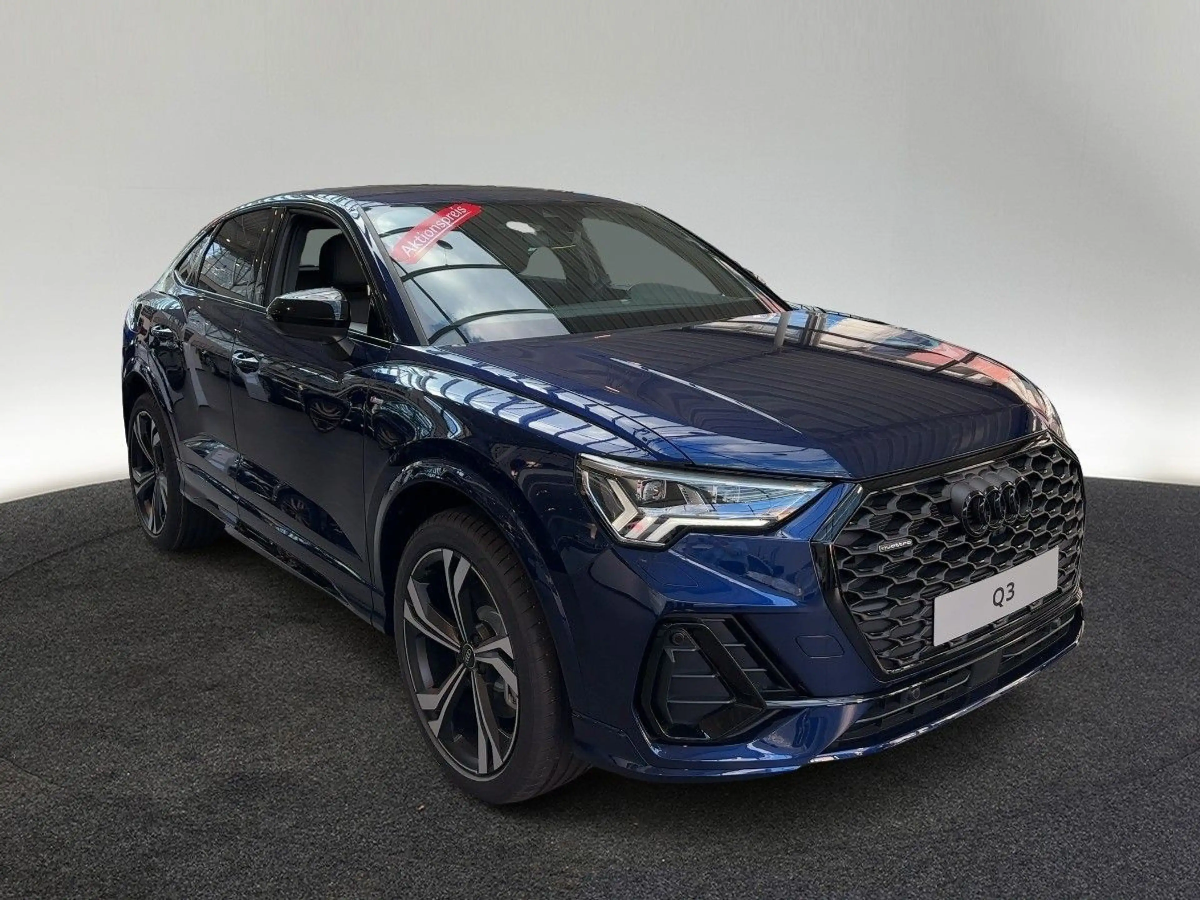 Audi Q3 S-Line 40 TDI qu AHK MATRIX SONOS — photo 6