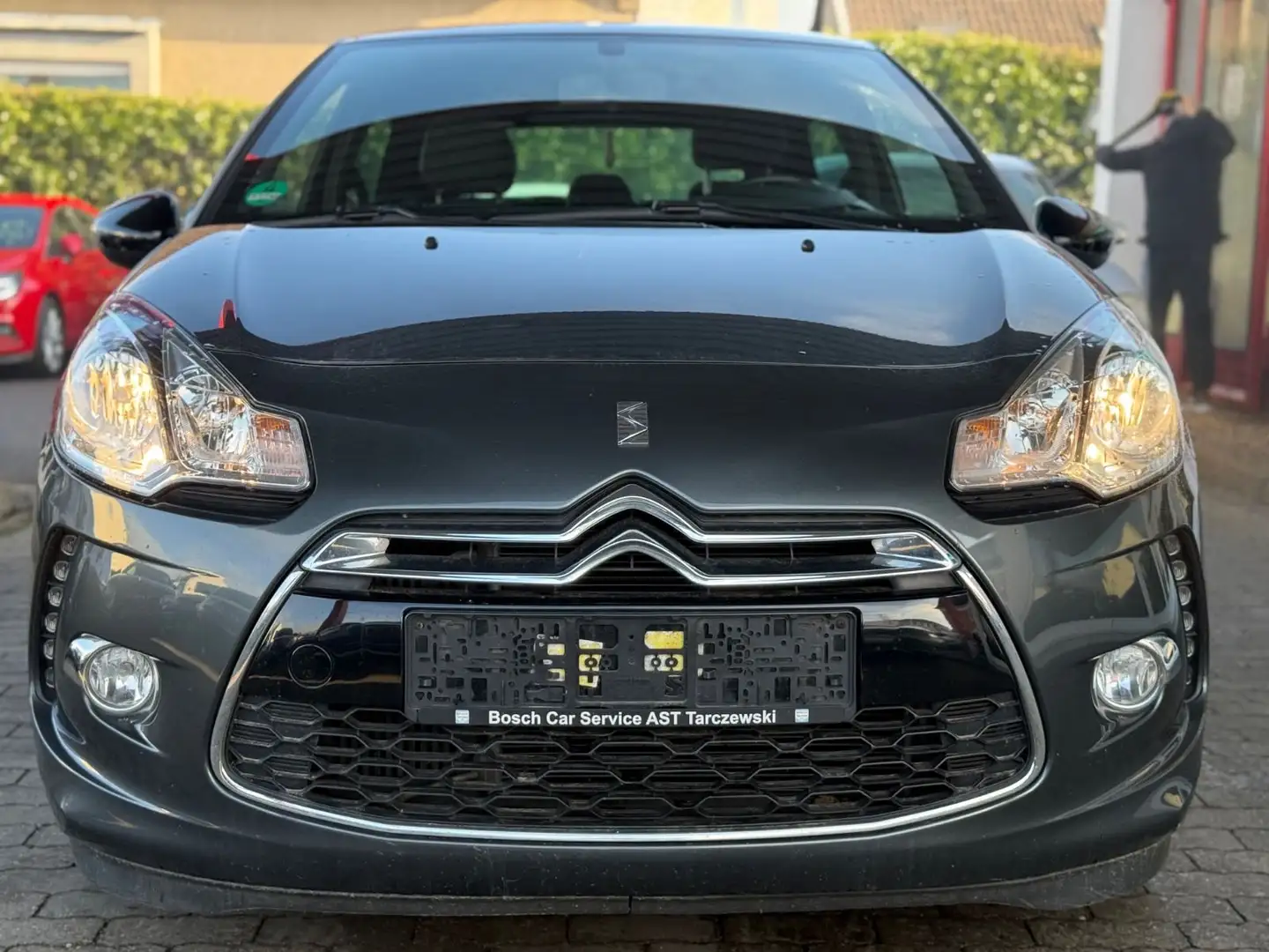 Citroen DS3 SportChic LED/ALCANTARA/SHZ/USB/AUX/ALUS Schwarz - 2