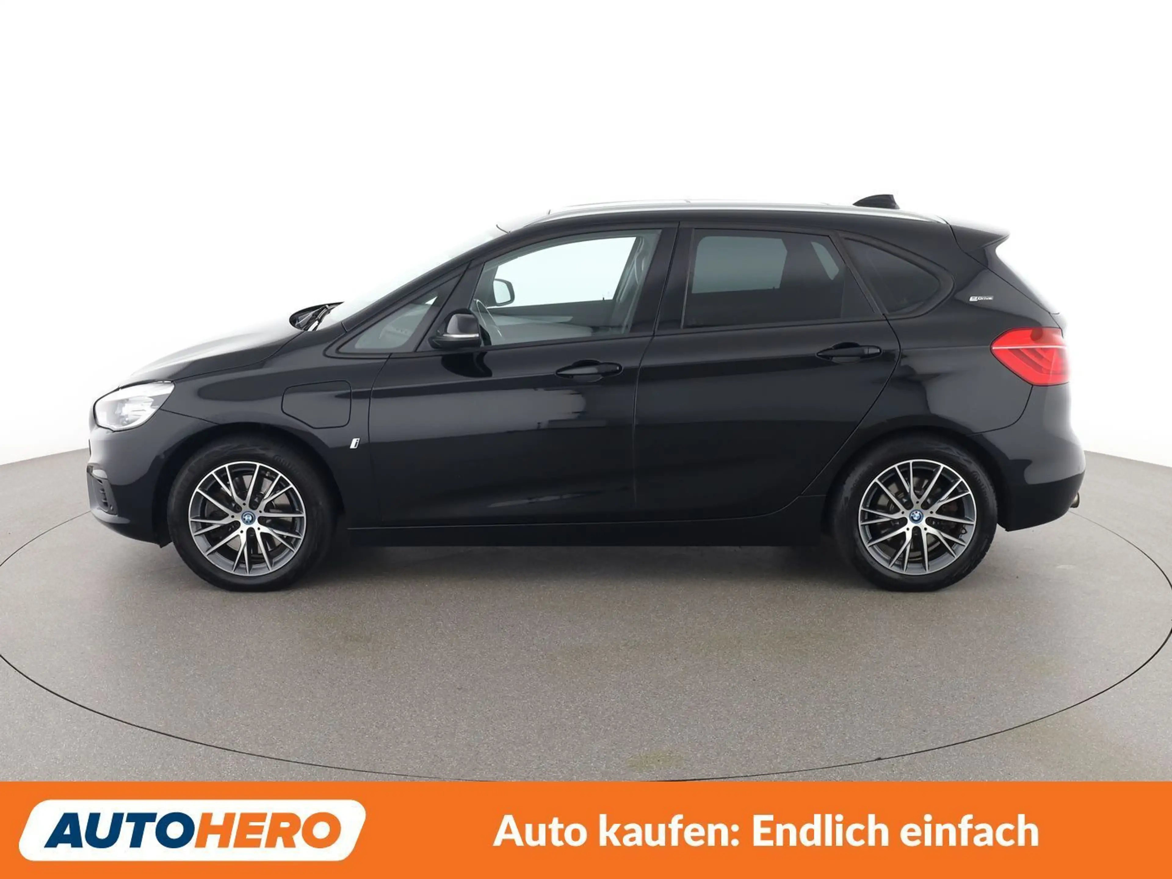 BMW 225 225xe Active Tourer Advantage — photo 3