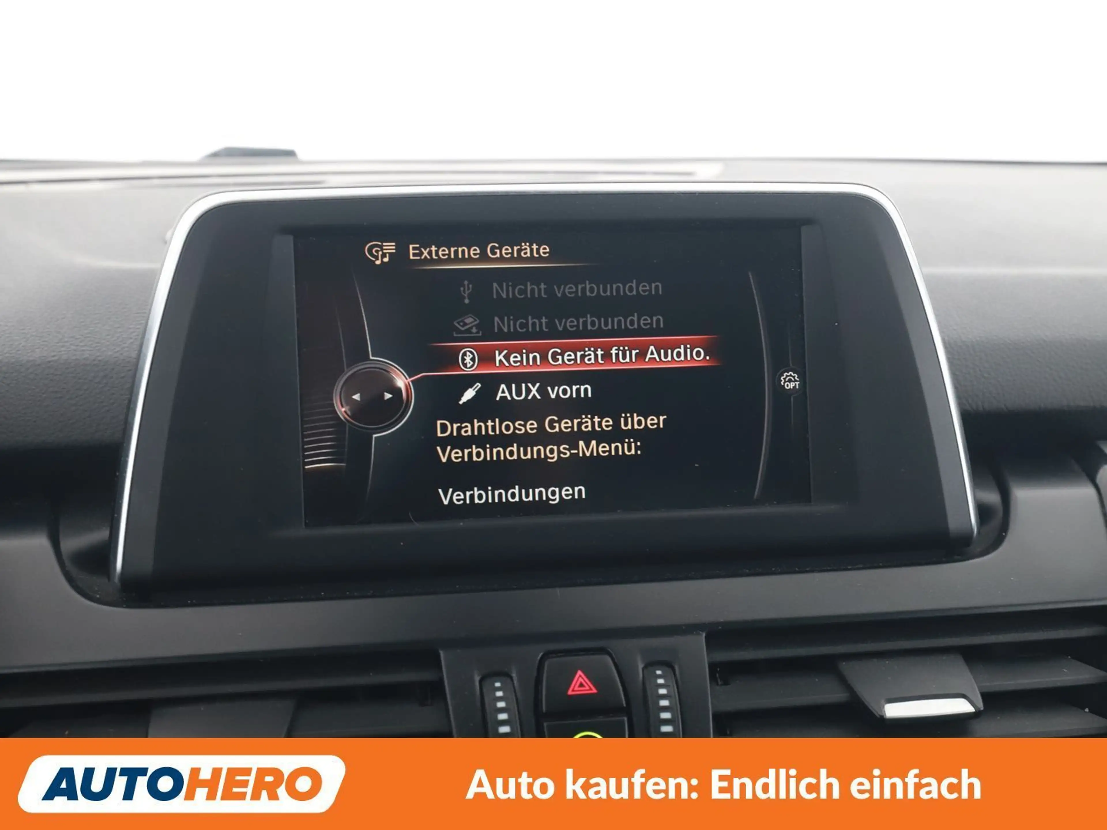 BMW 225 225xe Active Tourer Advantage — photo 23