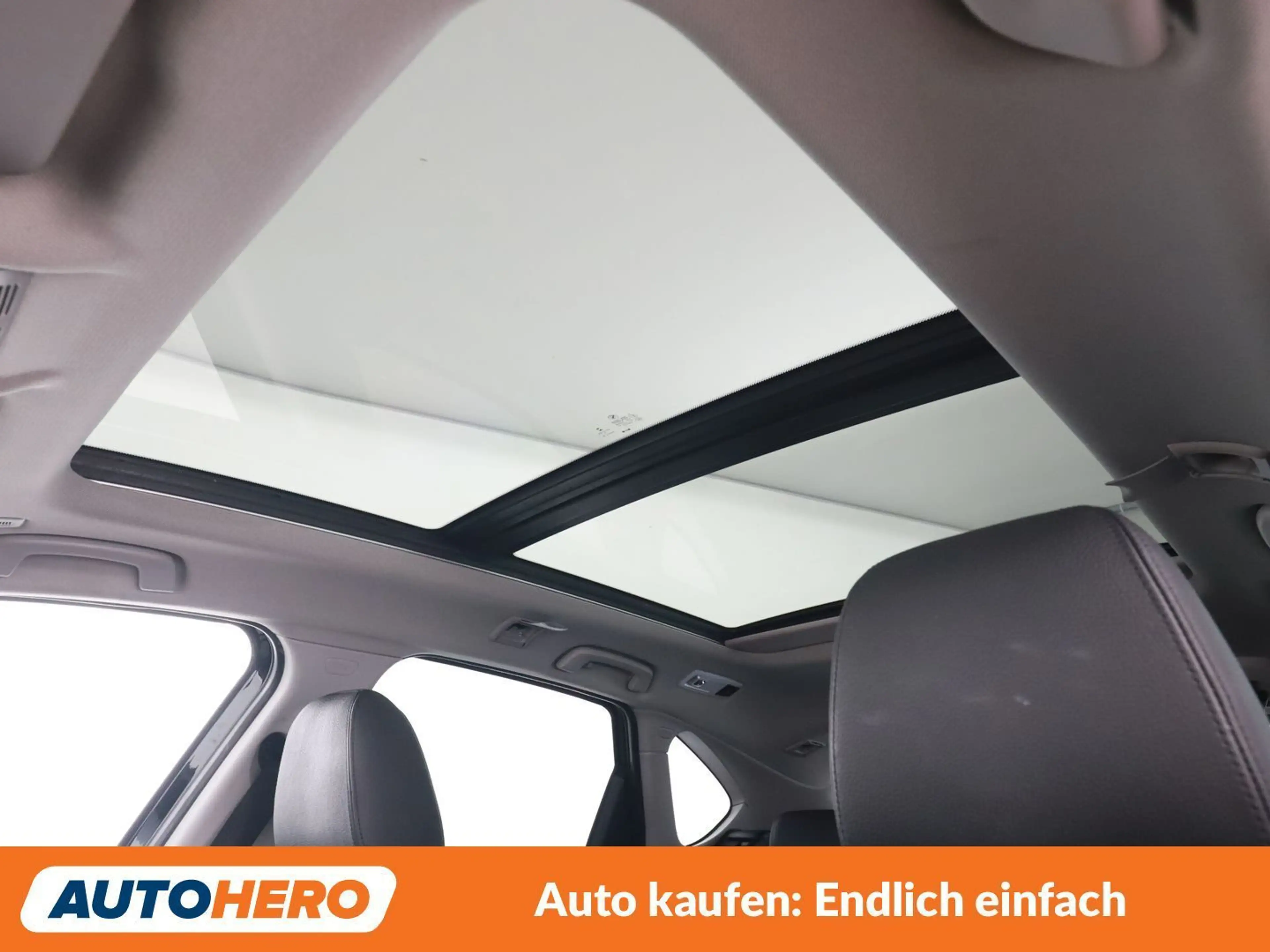 BMW 225 225xe Active Tourer Advantage — photo 29