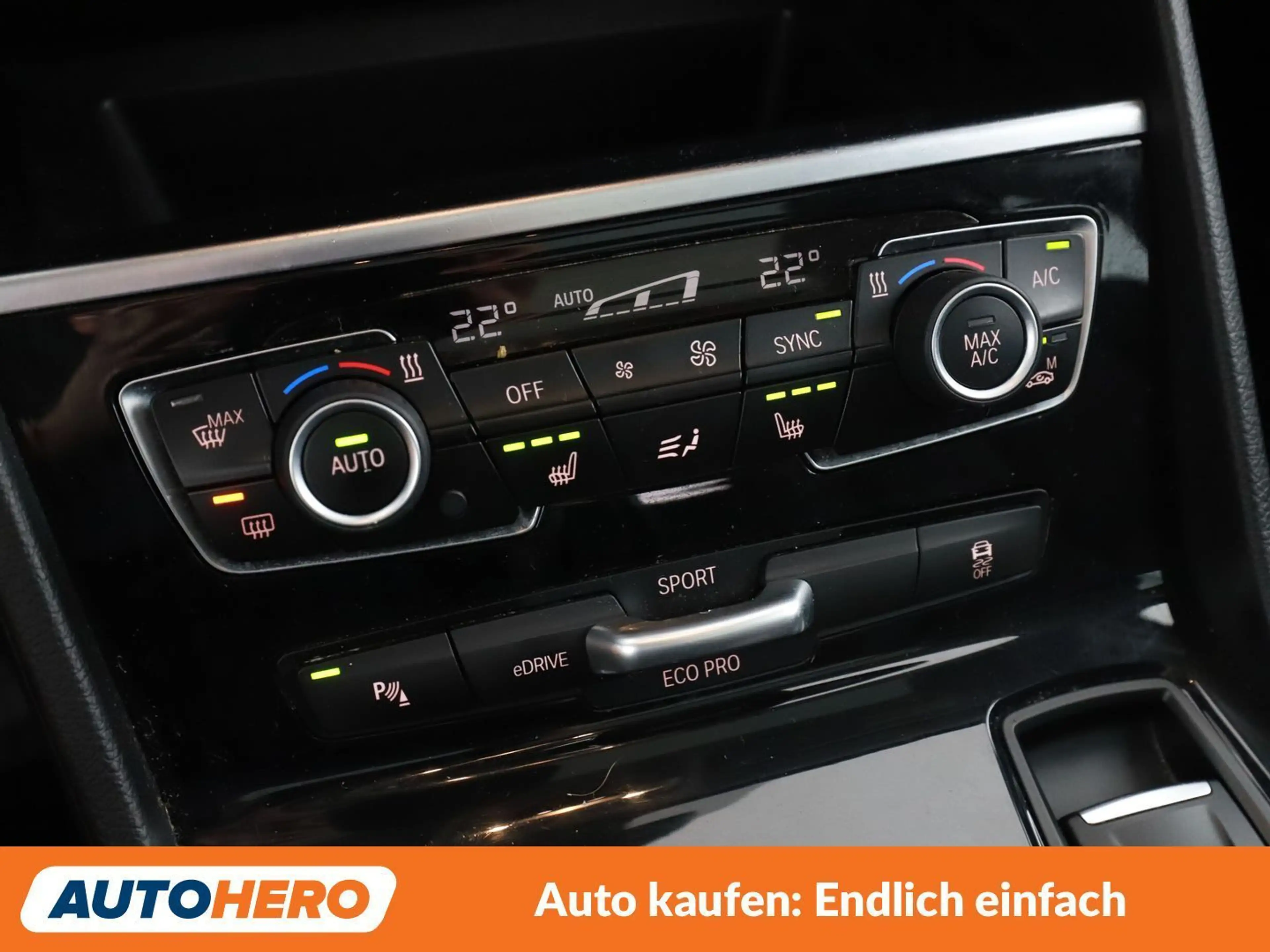 BMW 225 225xe Active Tourer Advantage — photo 25