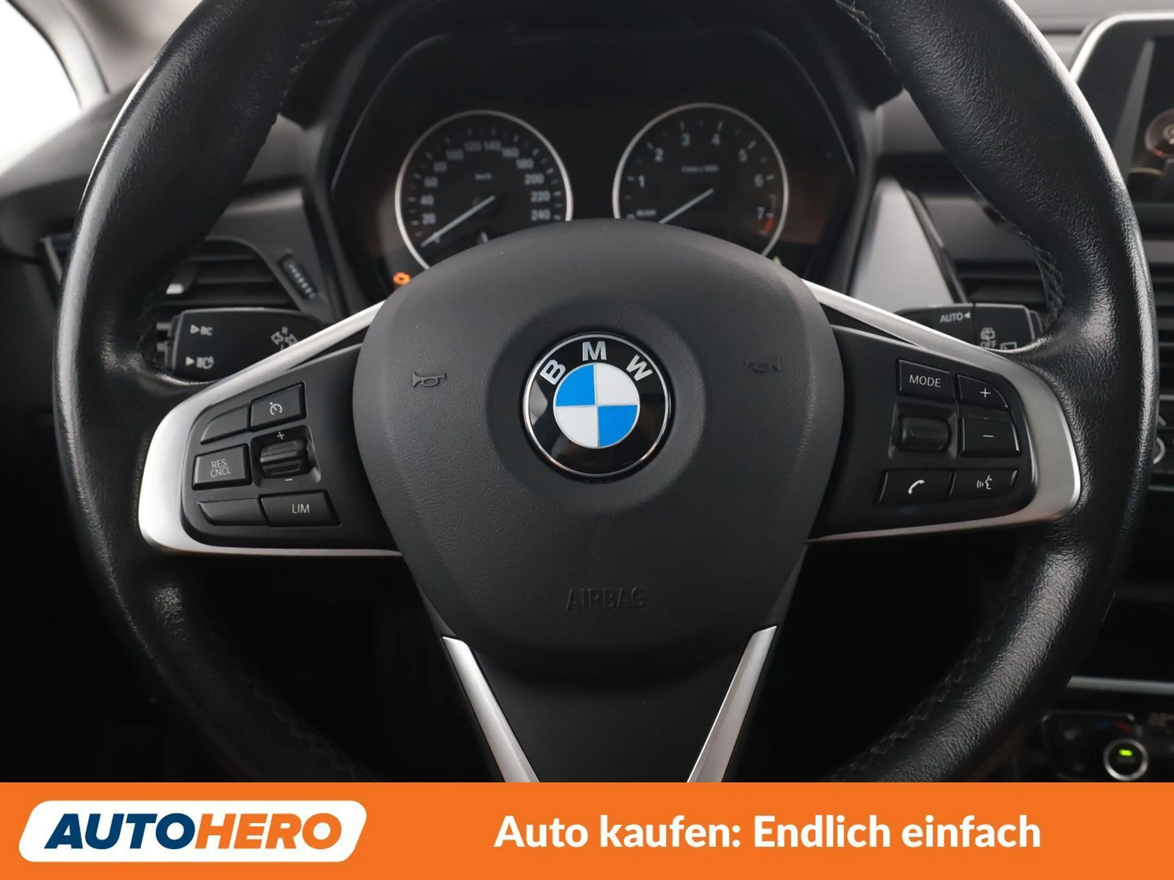 BMW 225 225xe Active Tourer Advantage — photo 19
