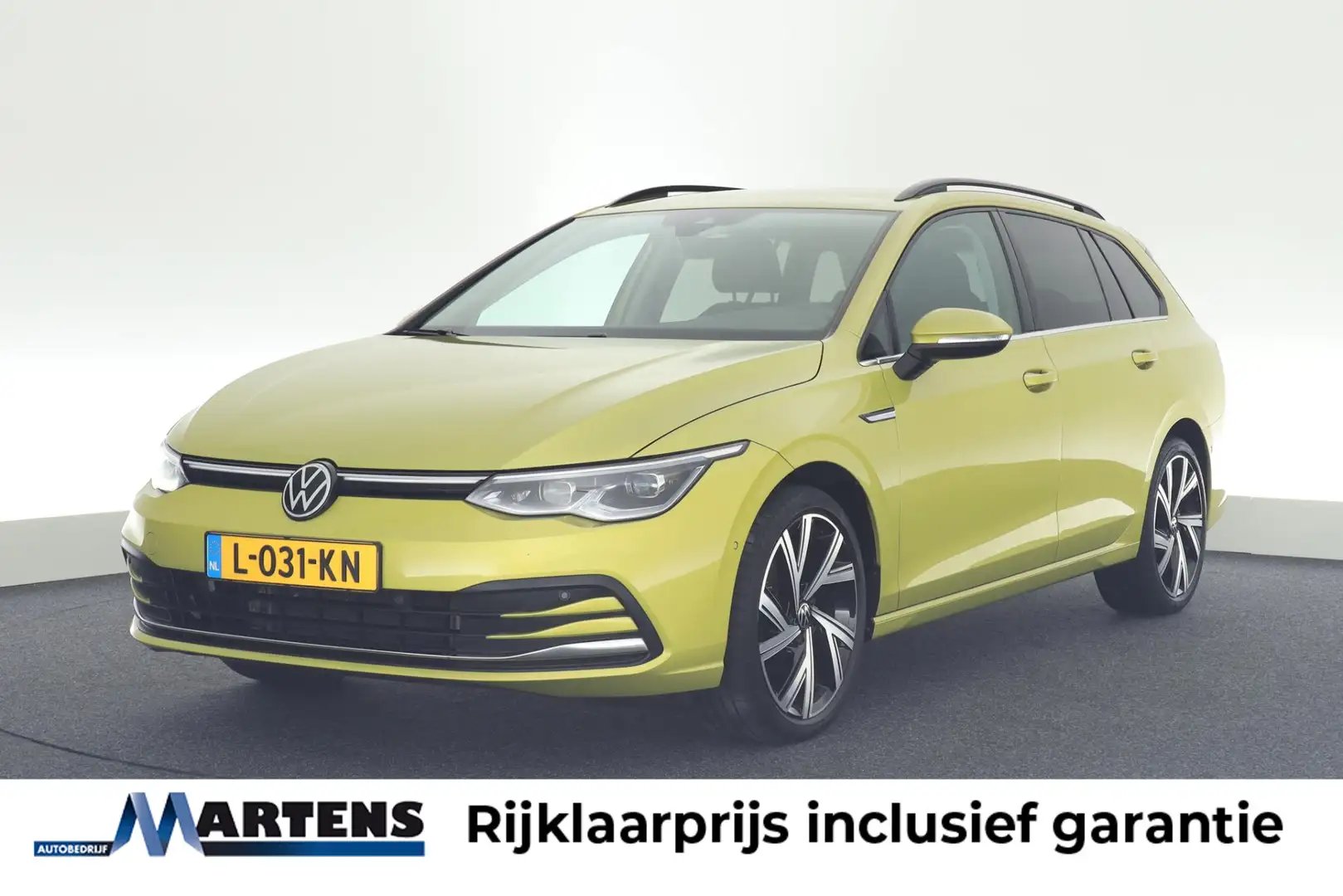Volkswagen Golf Variant 1.5 TSI 130pk H6 Style Trekhaak Navigatie ACC PDC Geel - 1